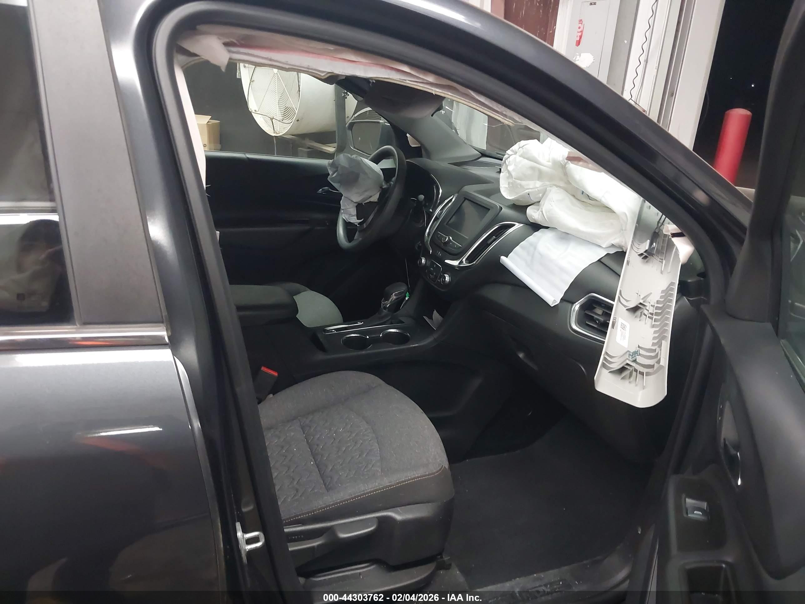 CHEVROLET EQUINOX image 5