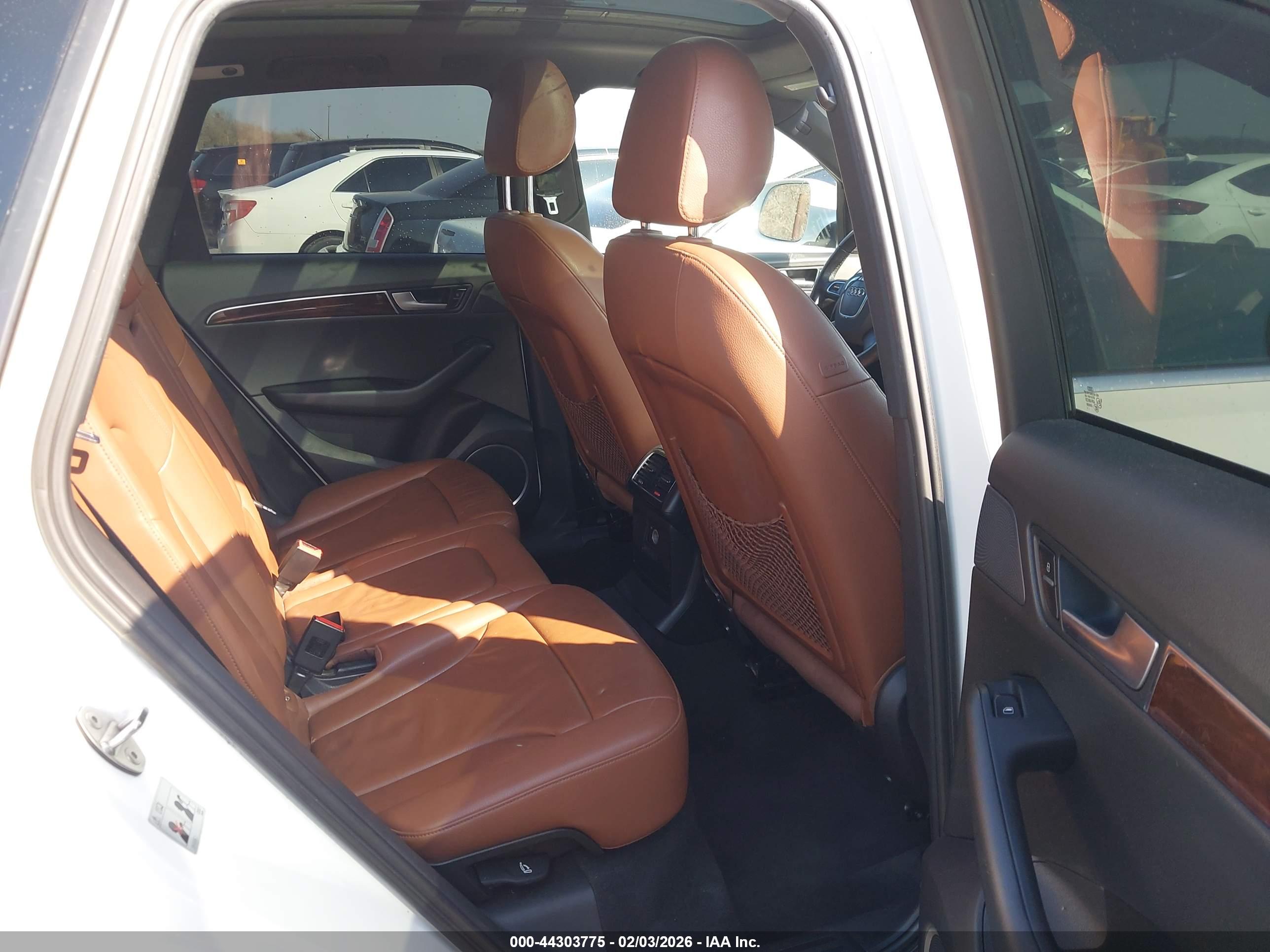 AUDI Q5 image 8