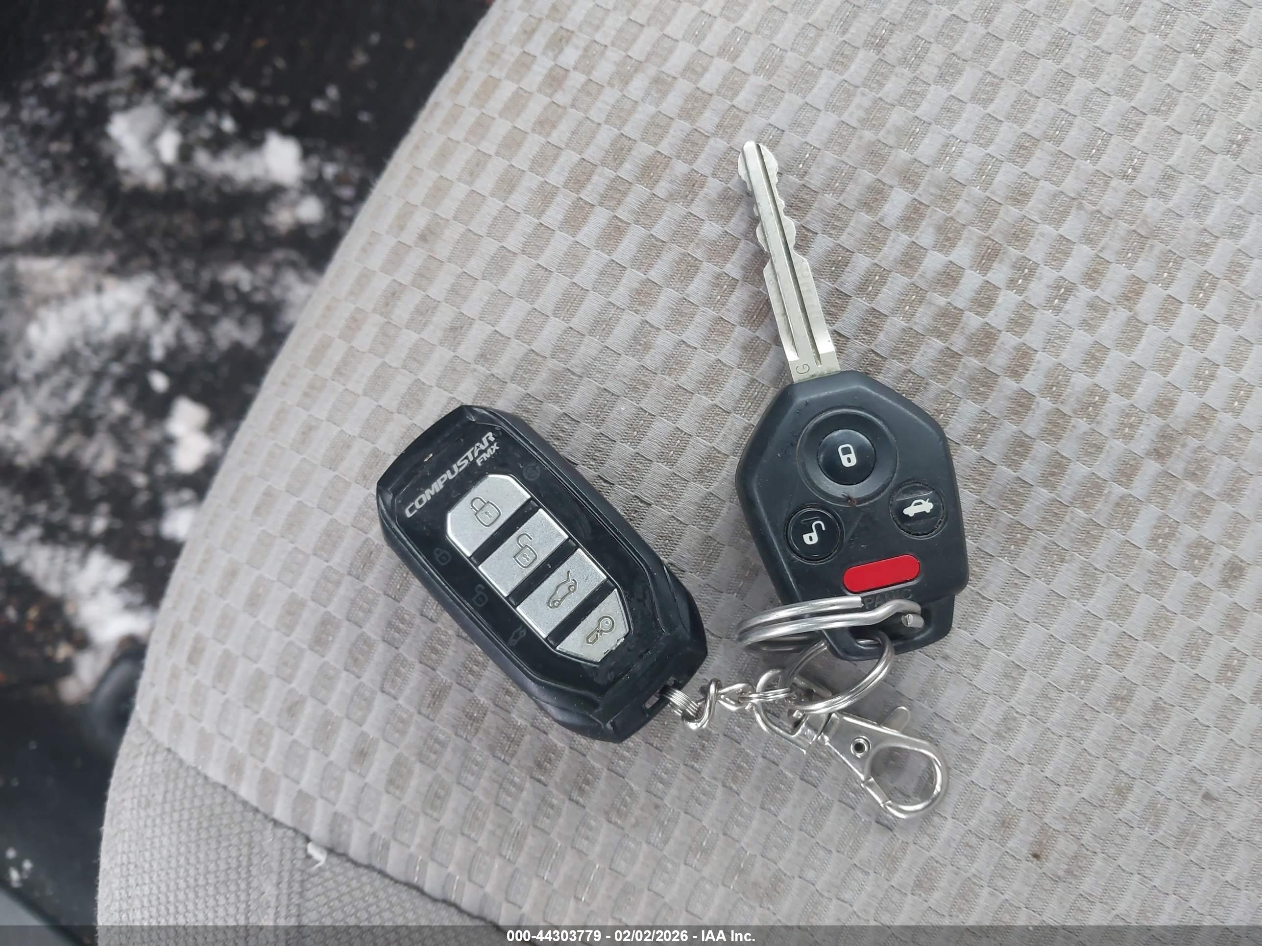 SUBARU FORESTER image 11