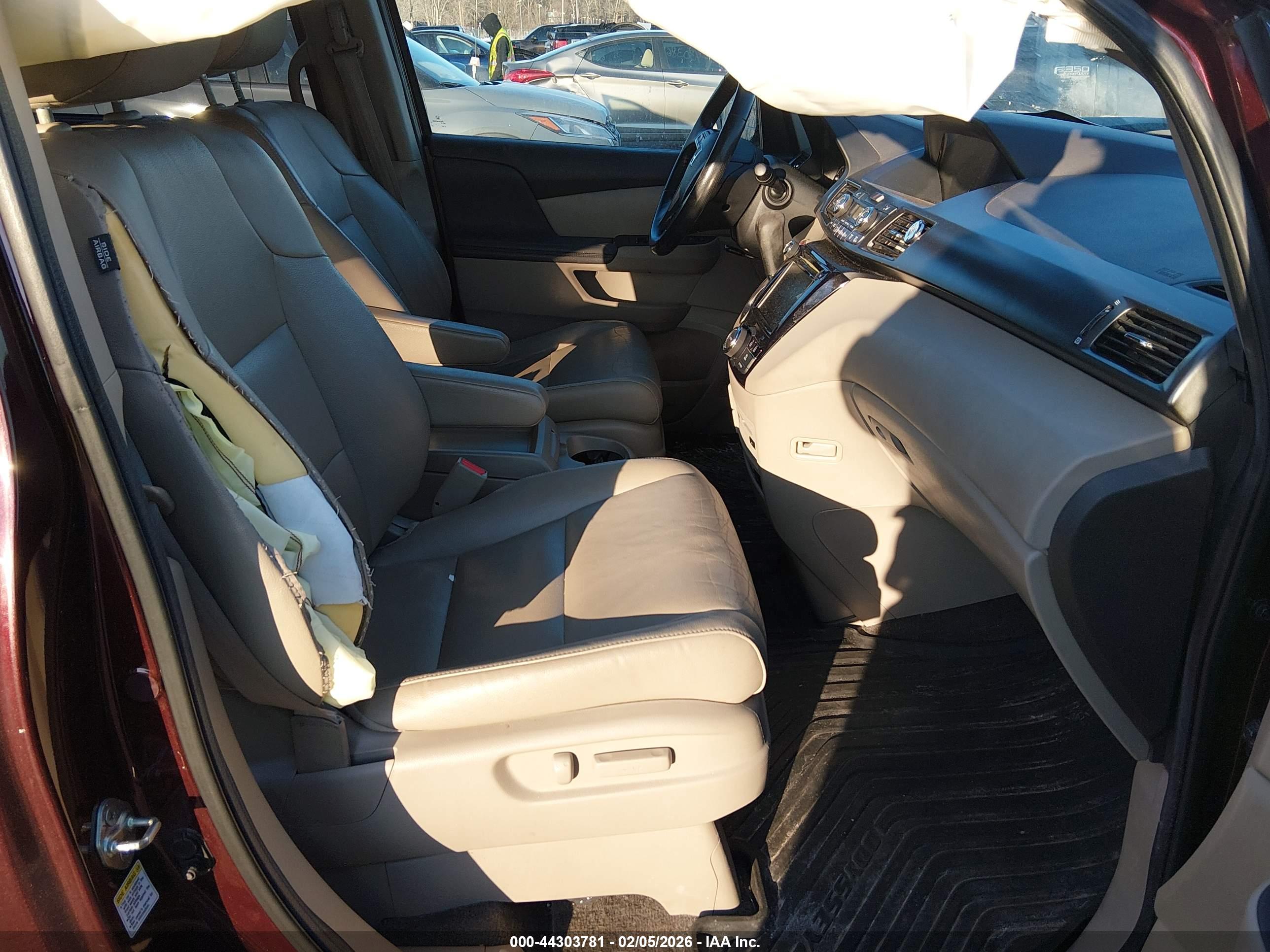 HONDA ODYSSEY image 5