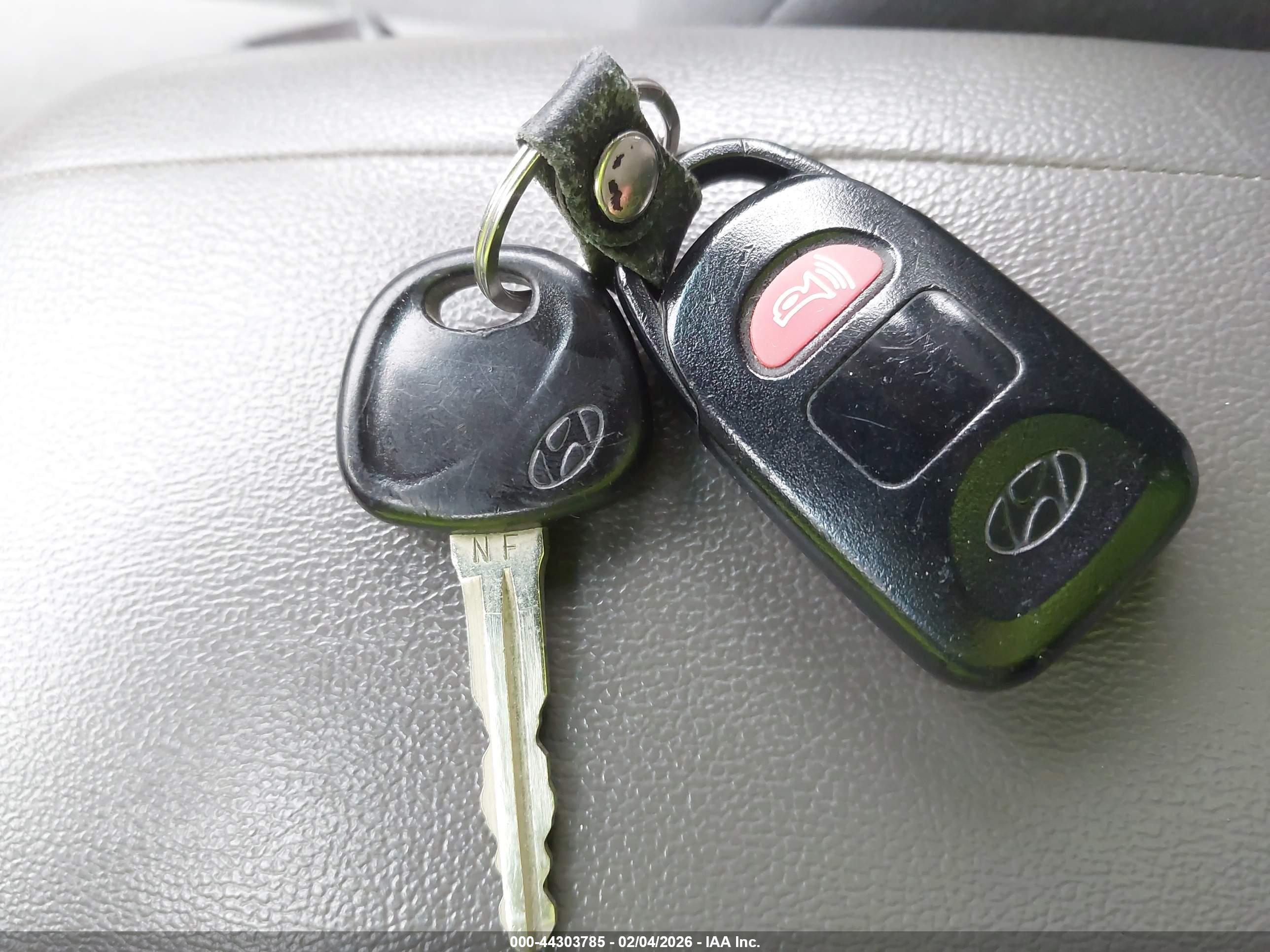 HYUNDAI SONATA image 11