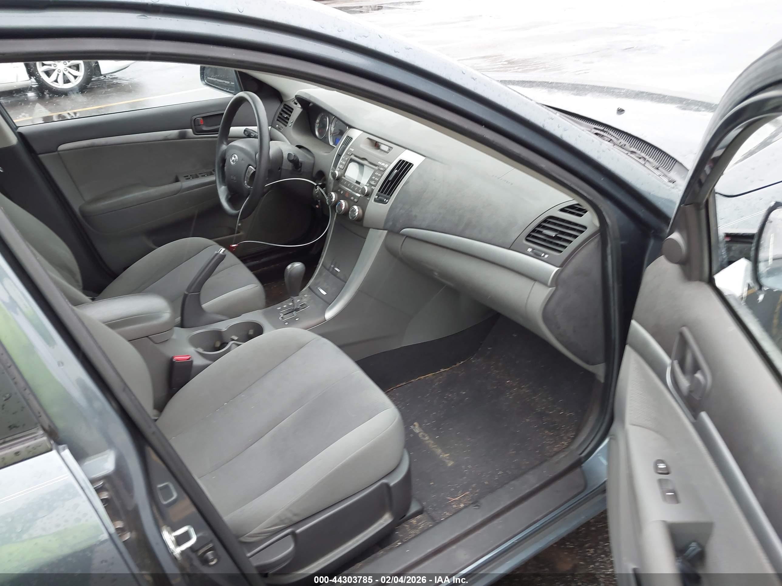 HYUNDAI SONATA image 5