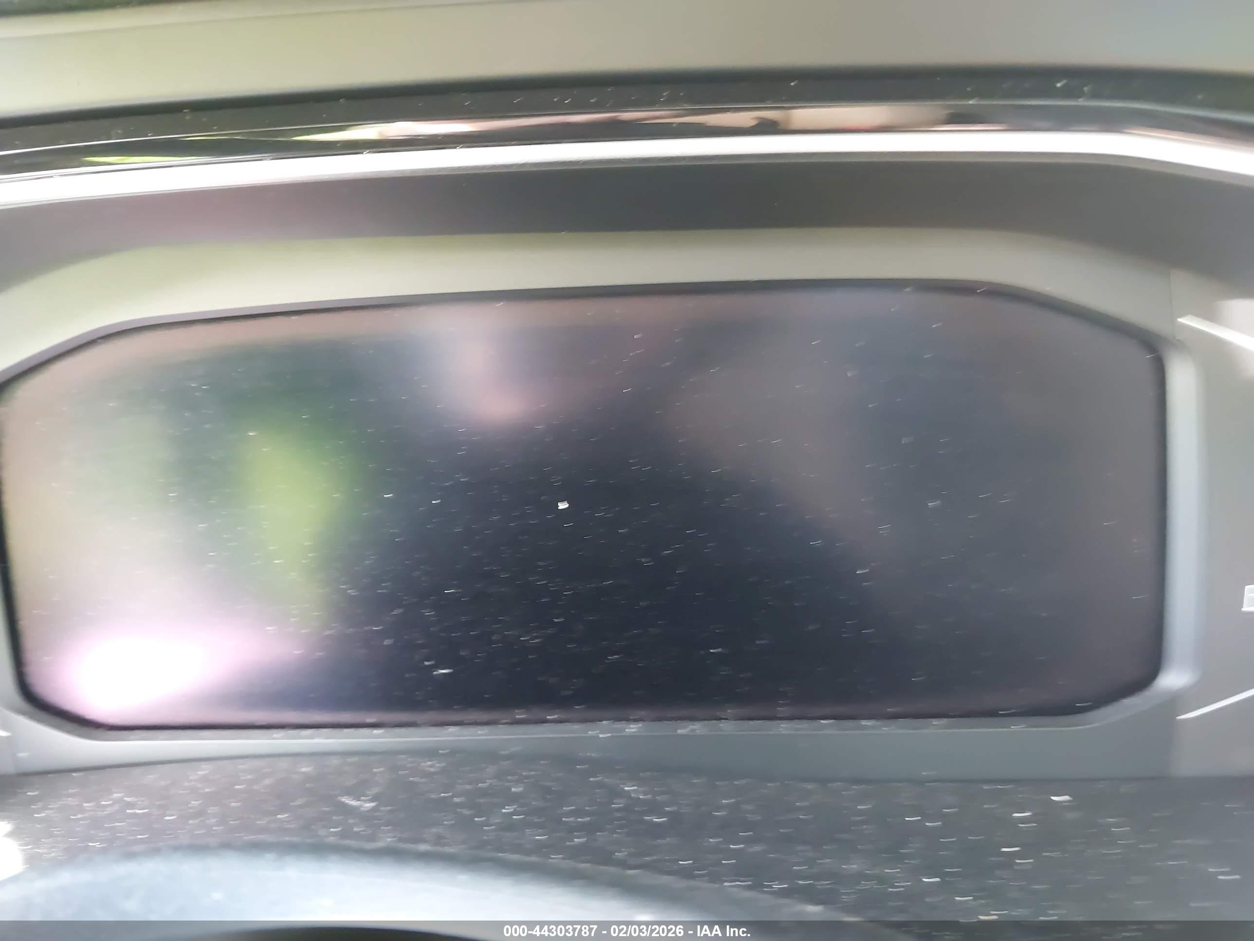 VOLKSWAGEN JETTA image 7