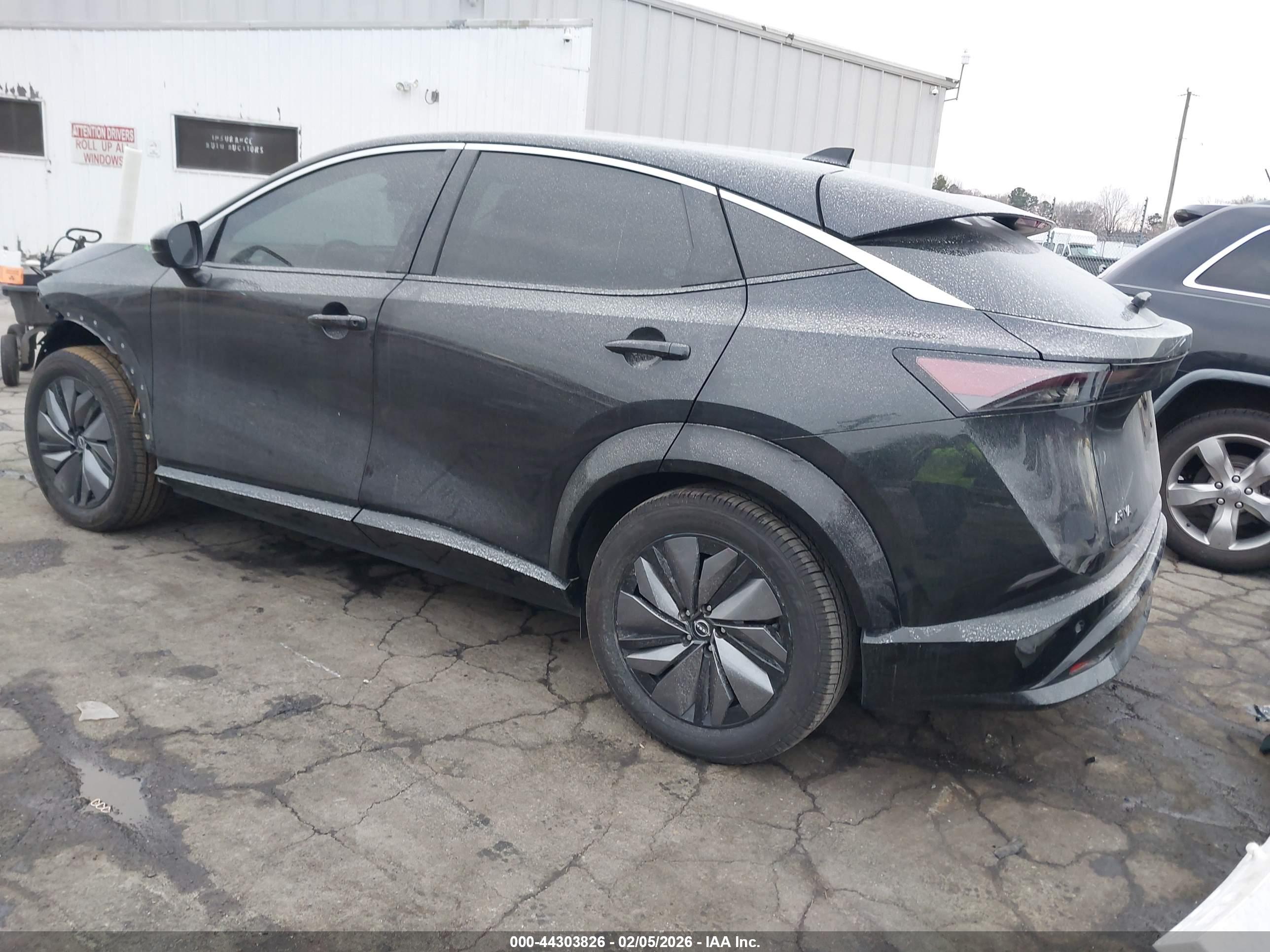 NISSAN ARIYA image 3