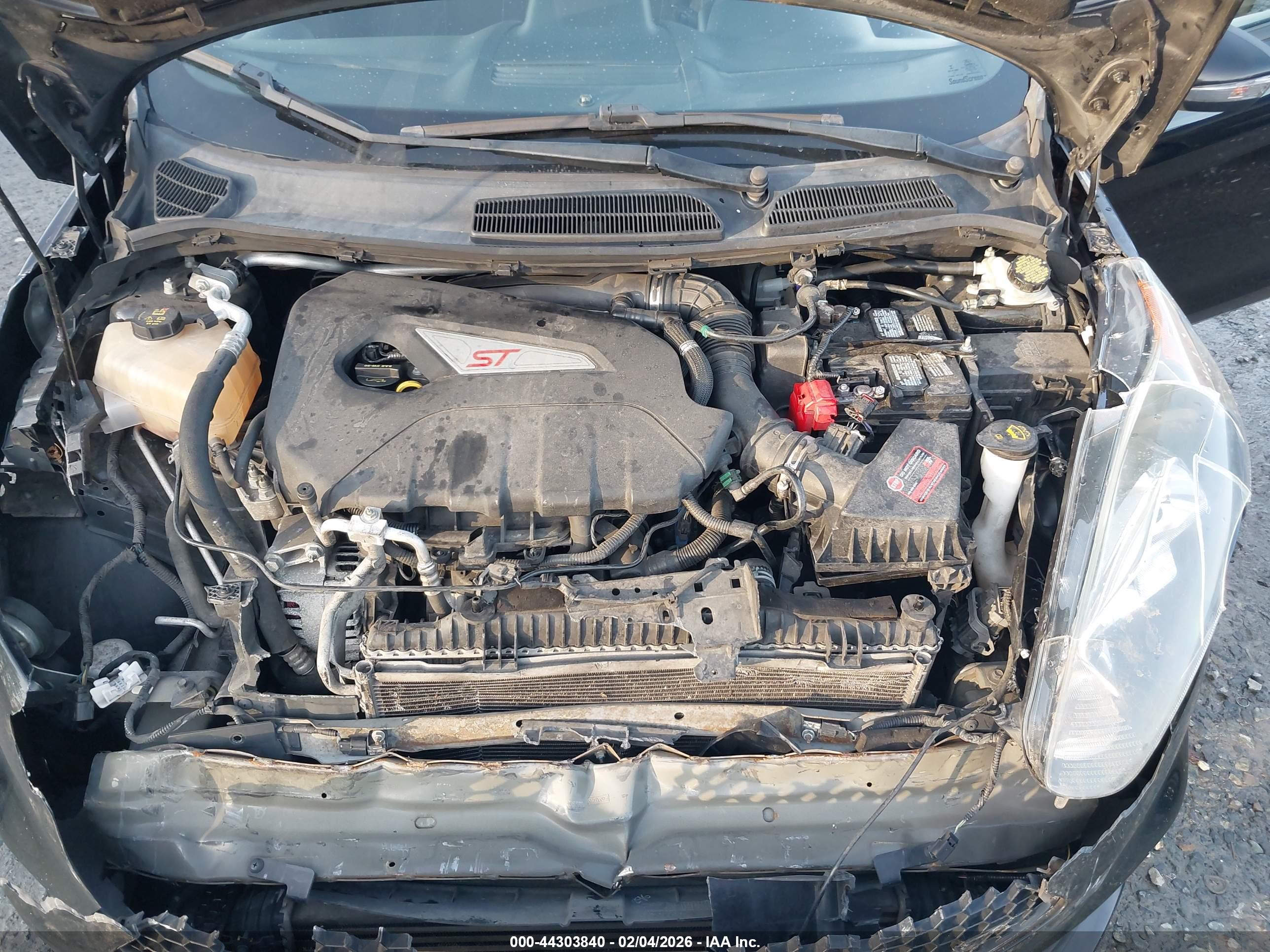 FORD FIESTA image 10