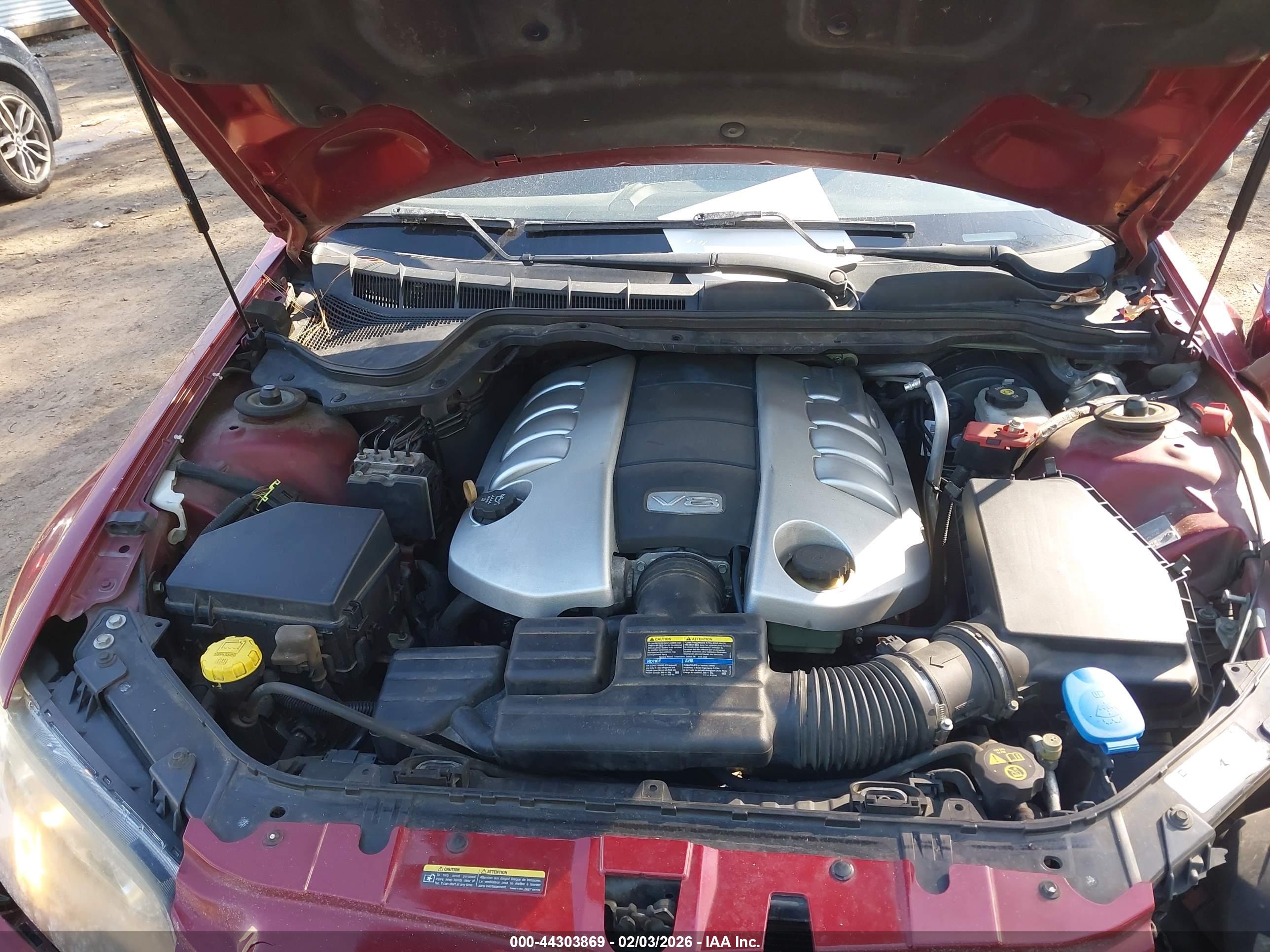 PONTIAC G8 image 10