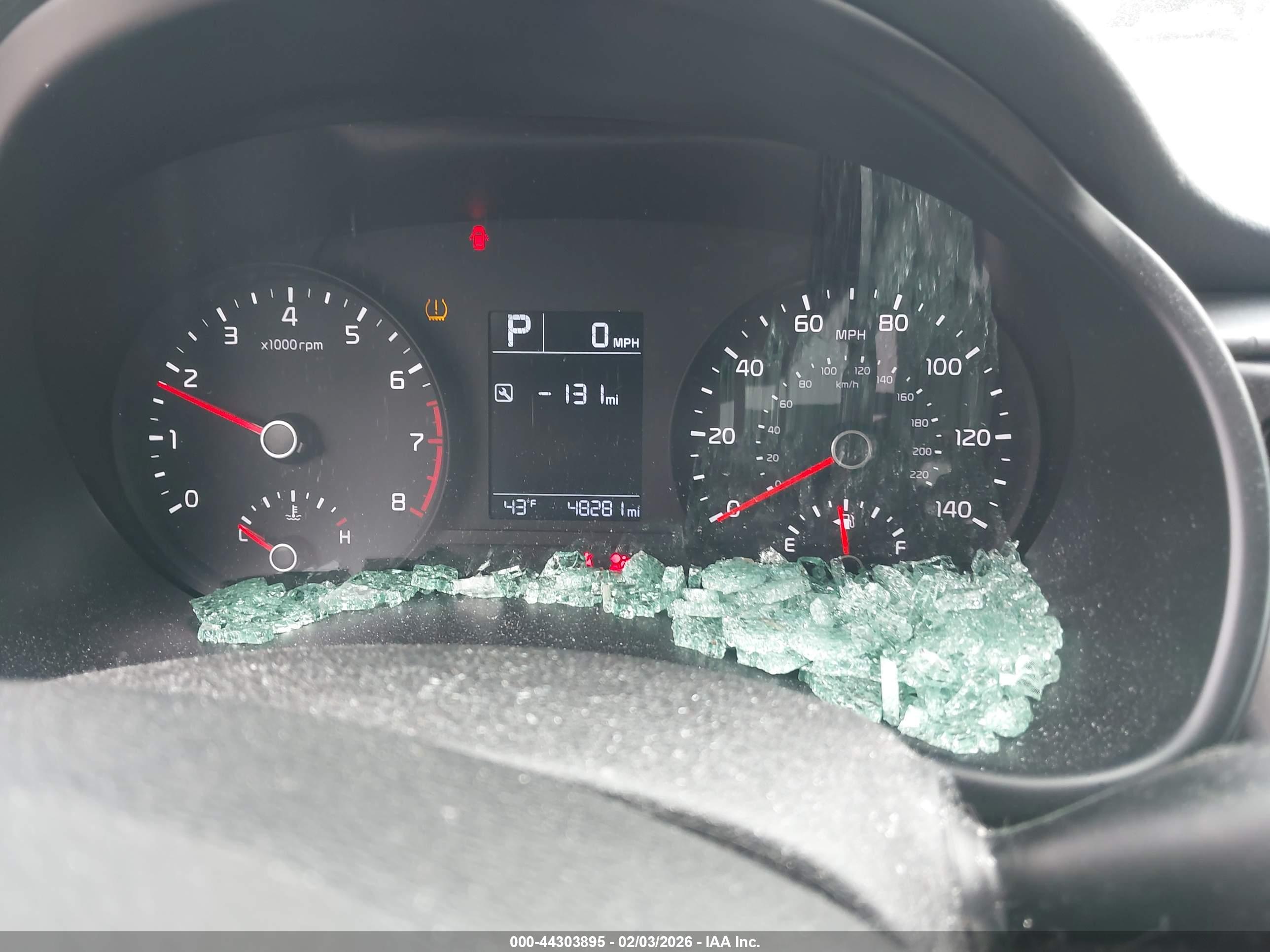 KIA RIO image 7
