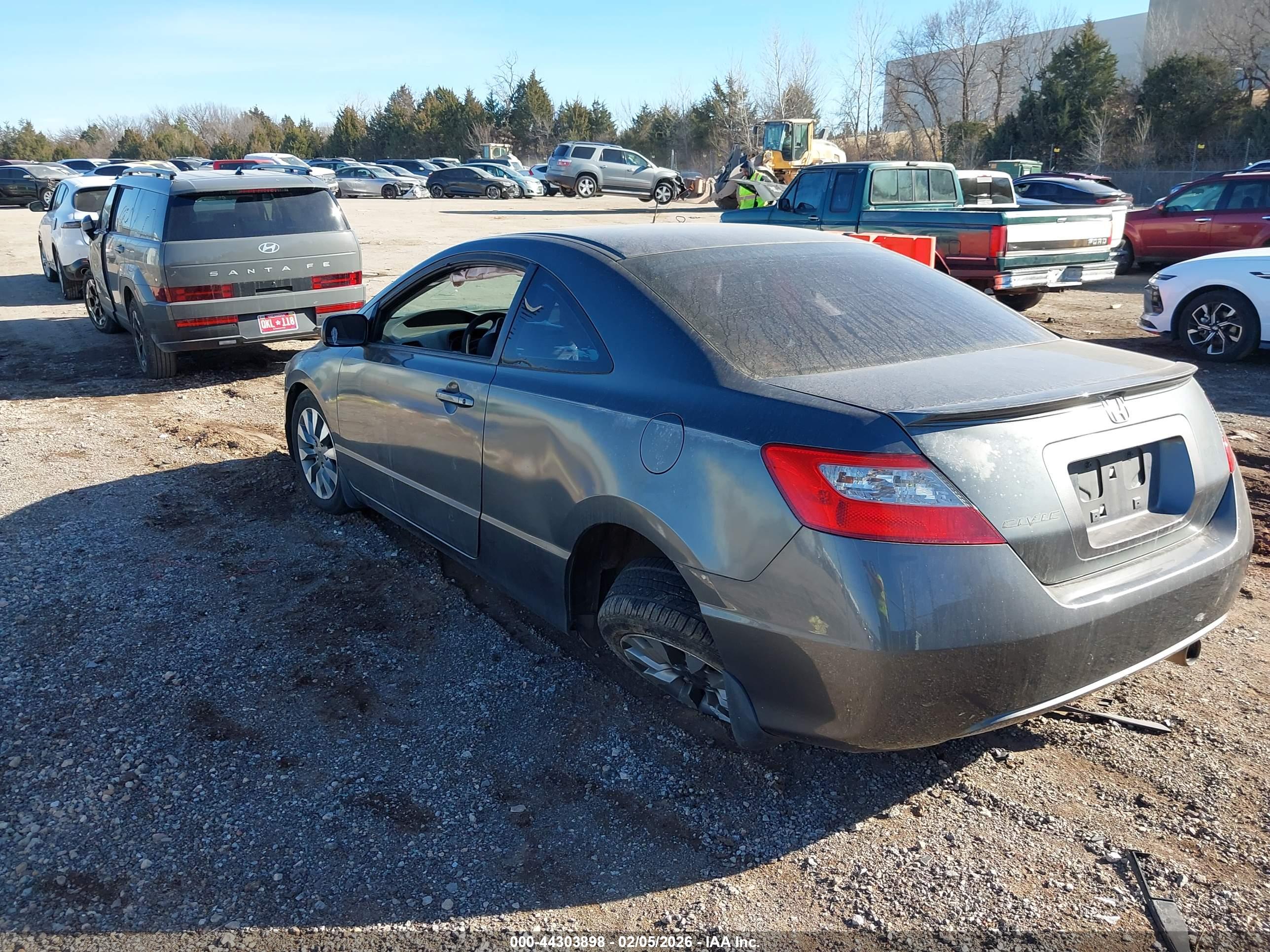HONDA CIVIC image 3