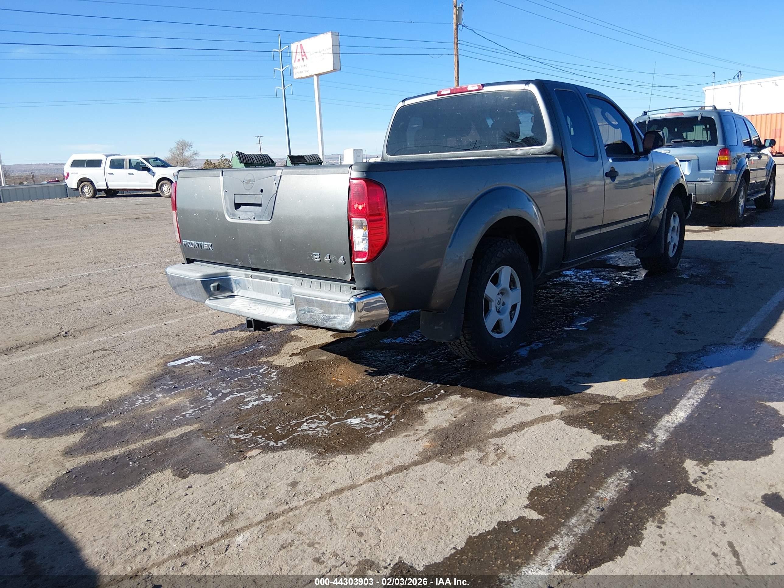 NISSAN FRONTIER image 4