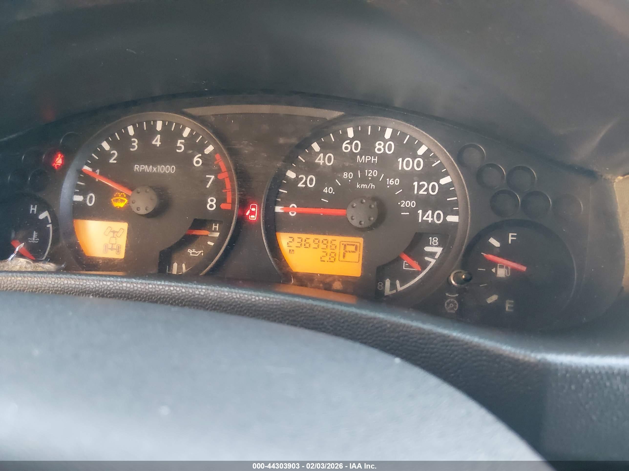 NISSAN FRONTIER image 7