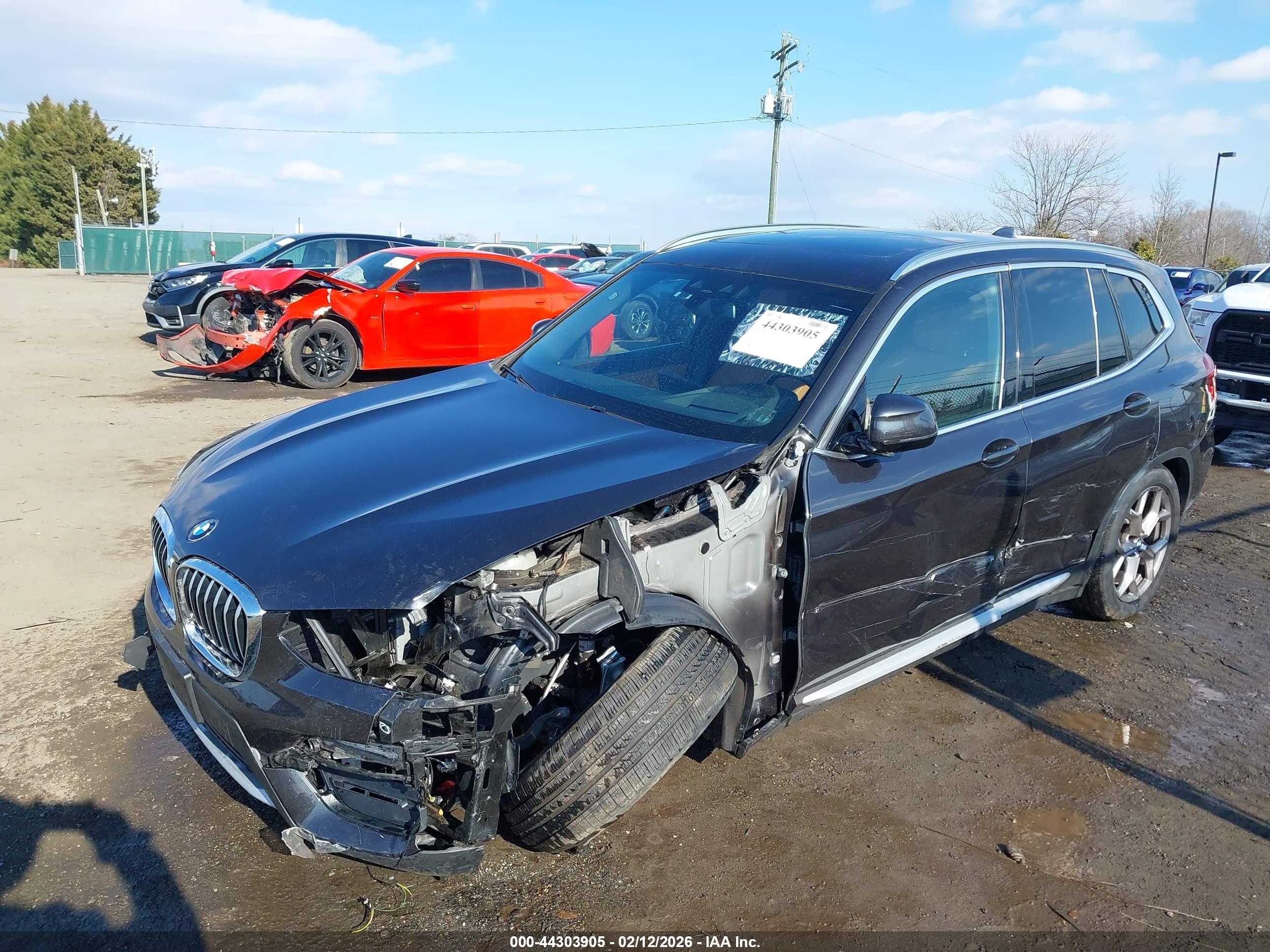 BMW X3 image 2