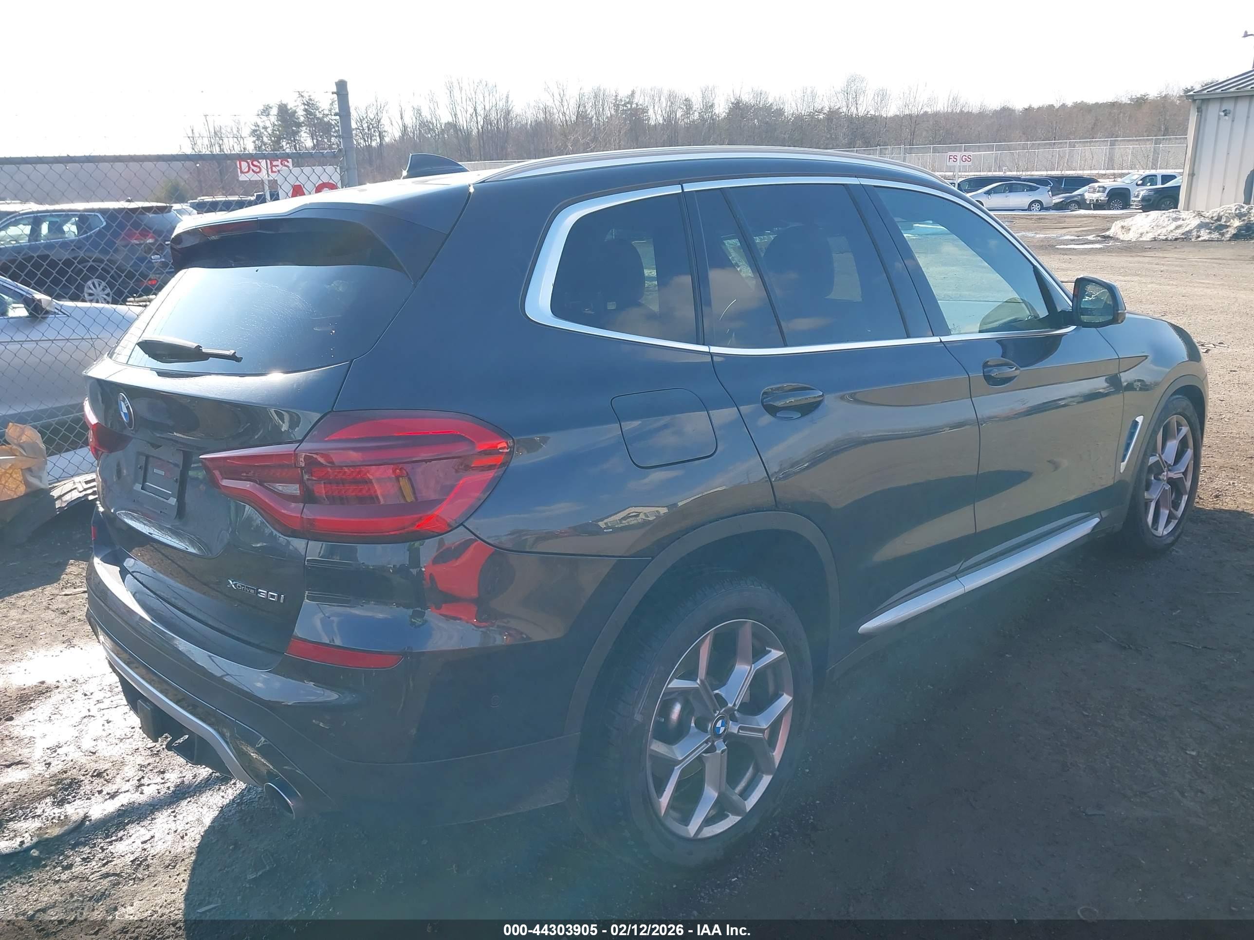 BMW X3 image 4