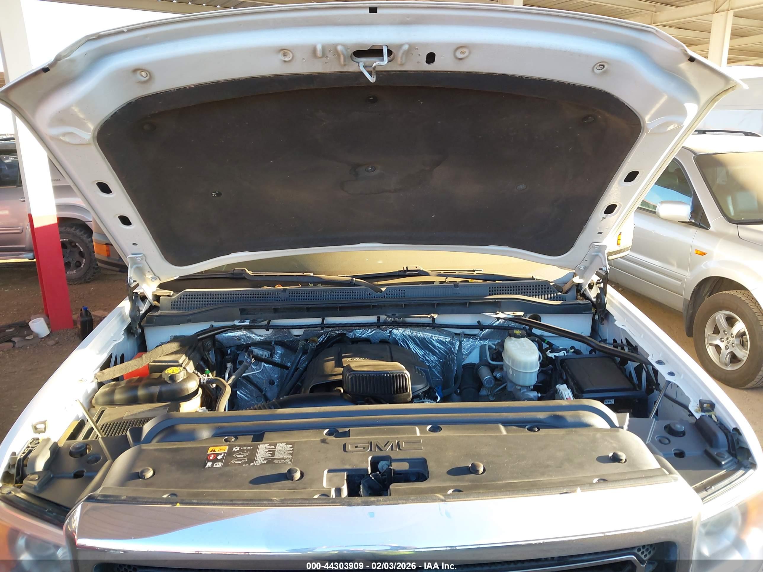 GMC SIERRA image 10