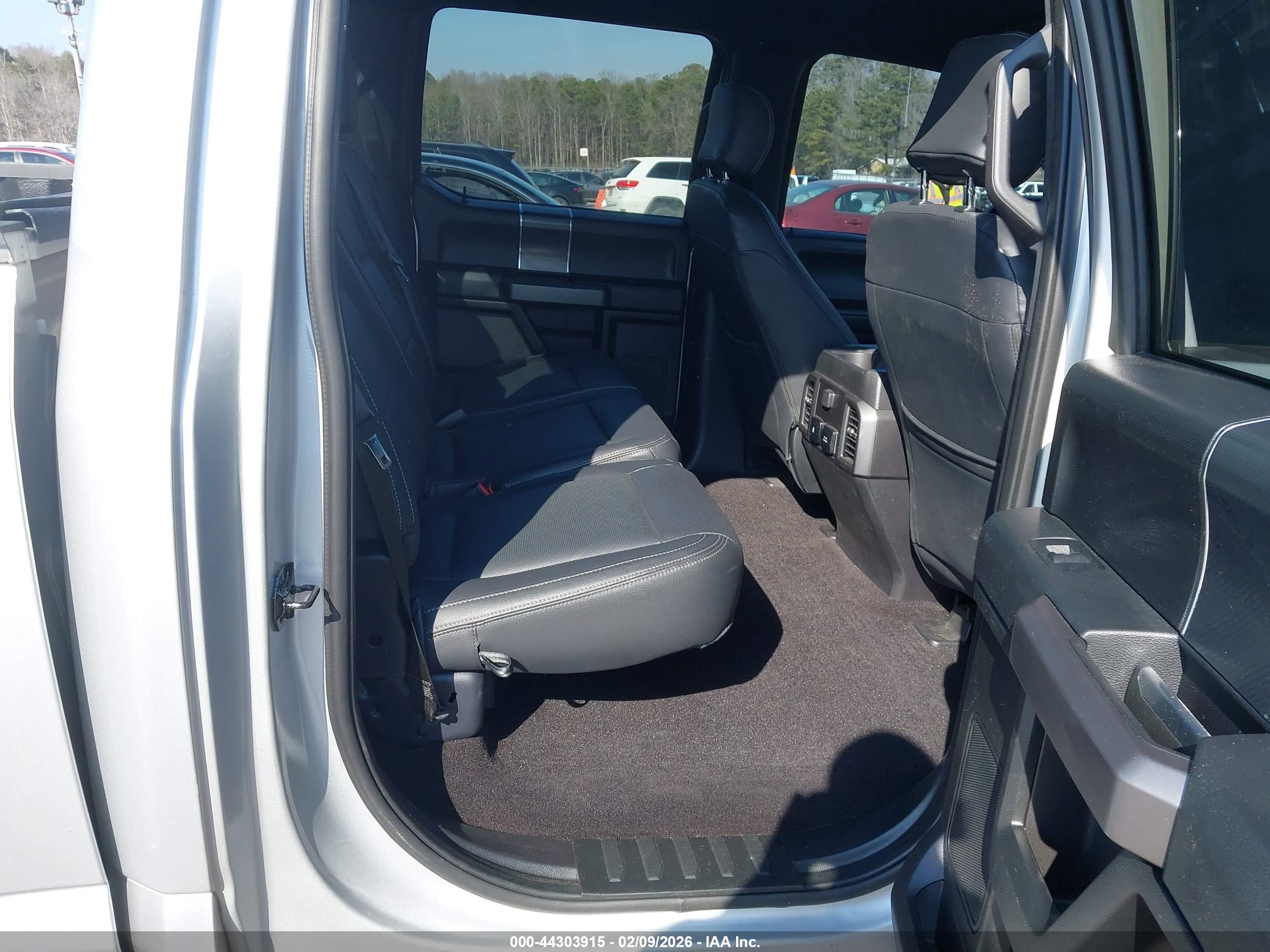 FORD F-150 image 8