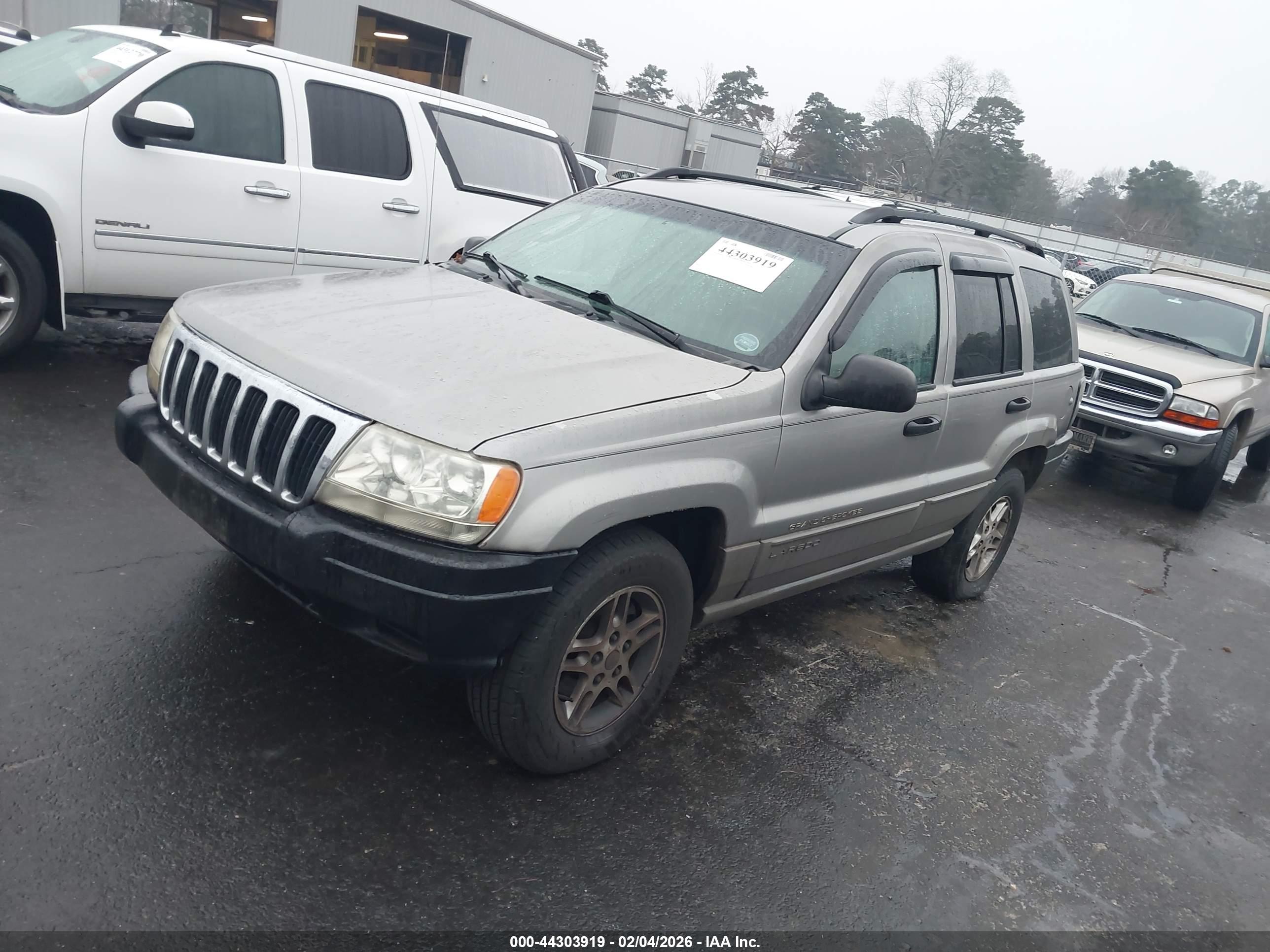 JEEP GRAND image 2
