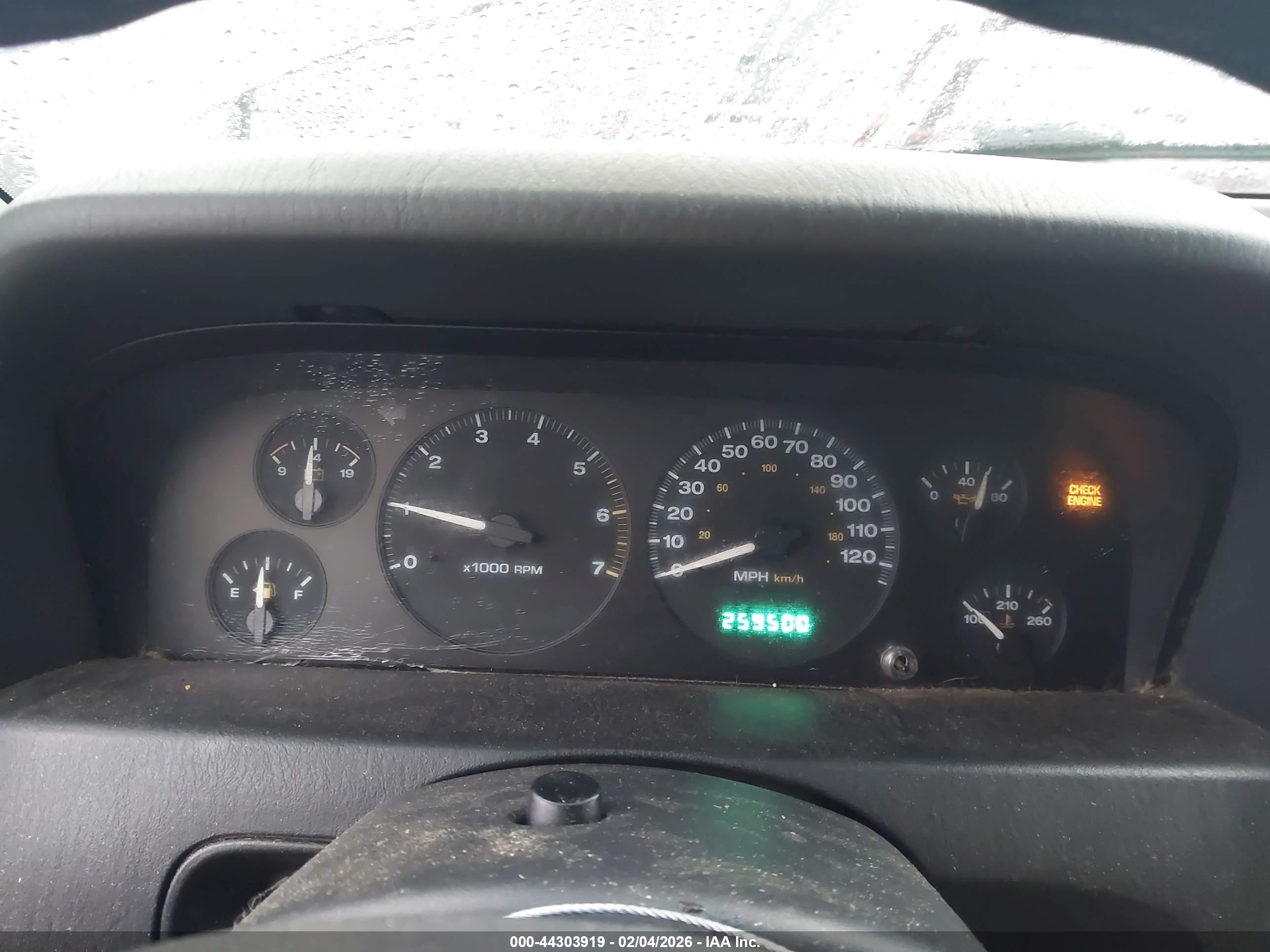 JEEP GRAND image 7