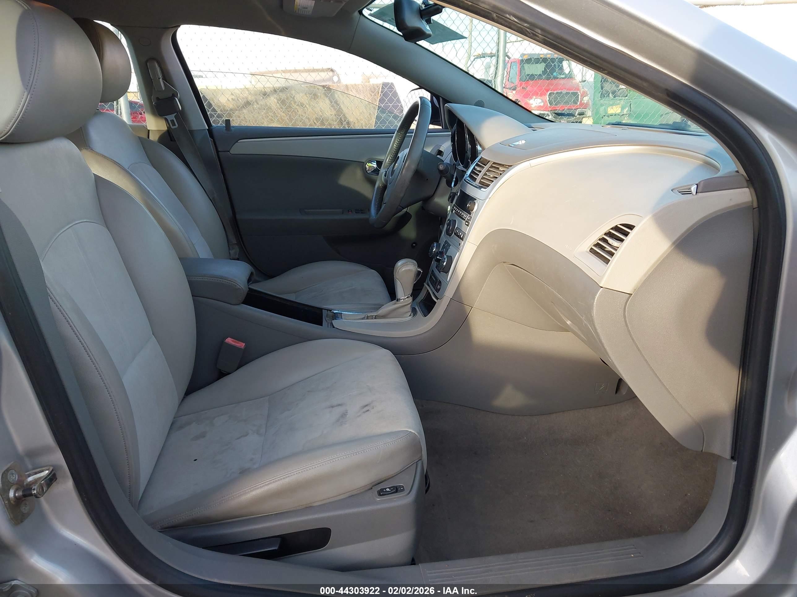 CHEVROLET MALIBU image 5