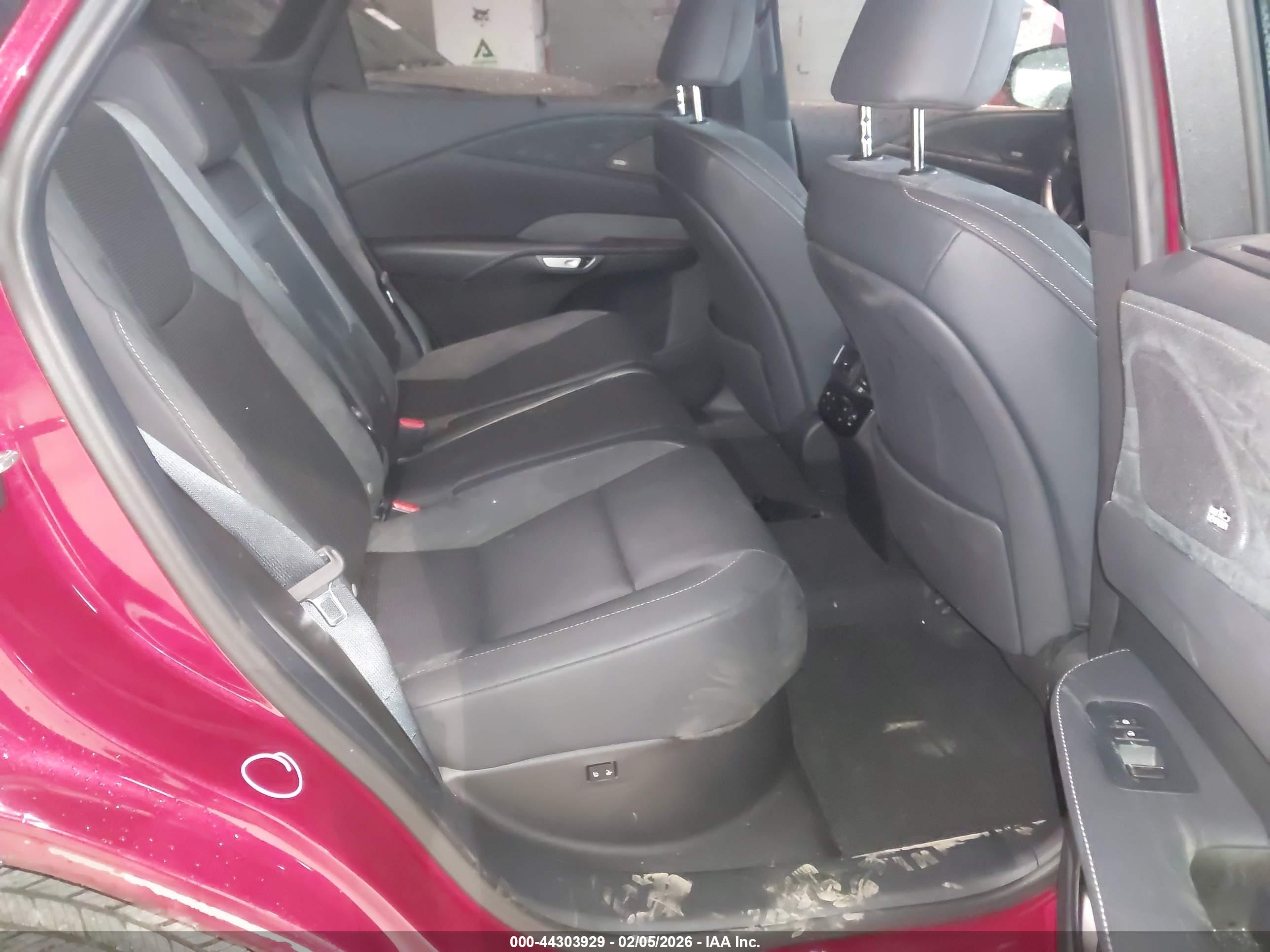 LEXUS RX image 8