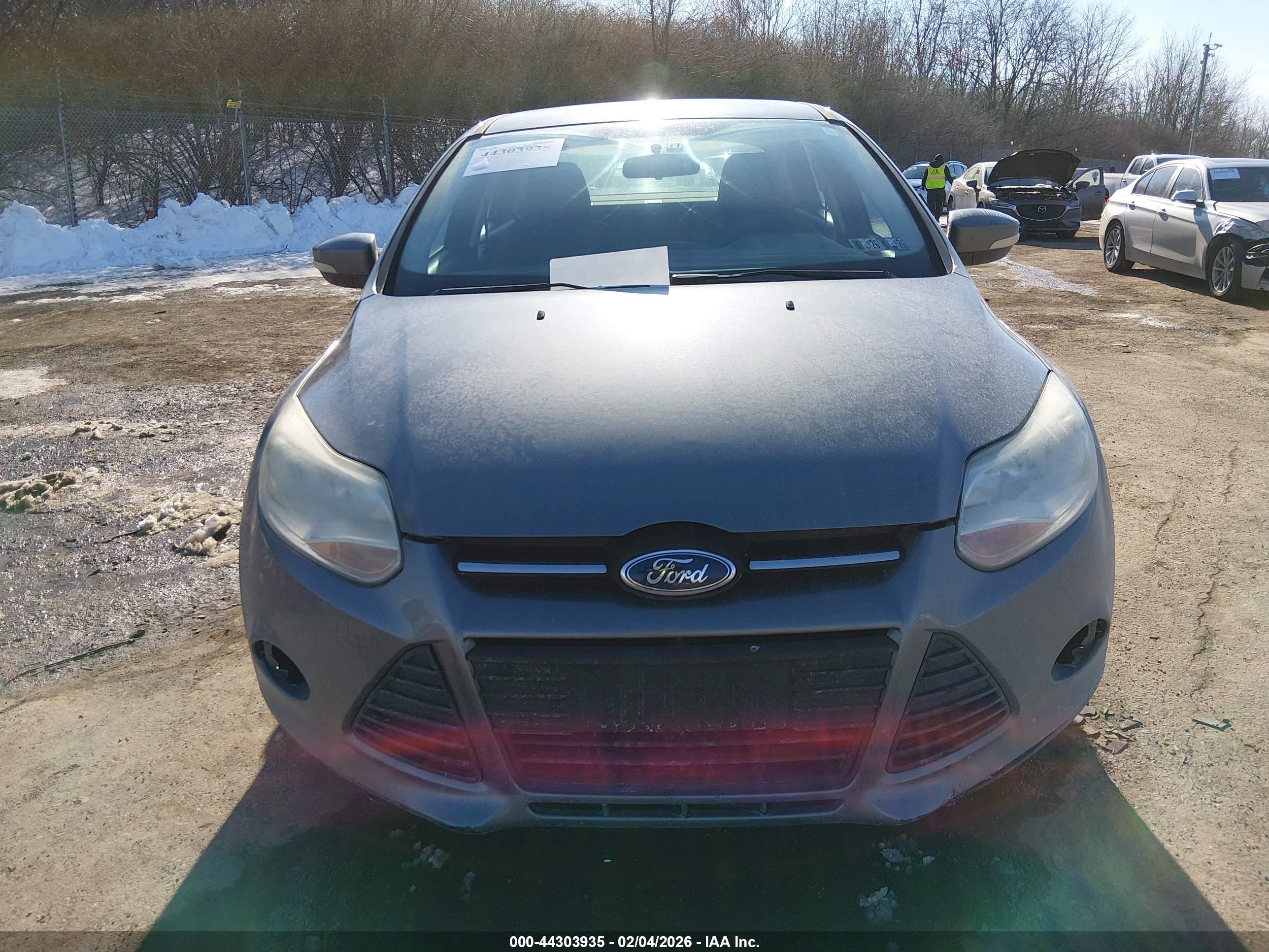 FORD FOCUS image 6