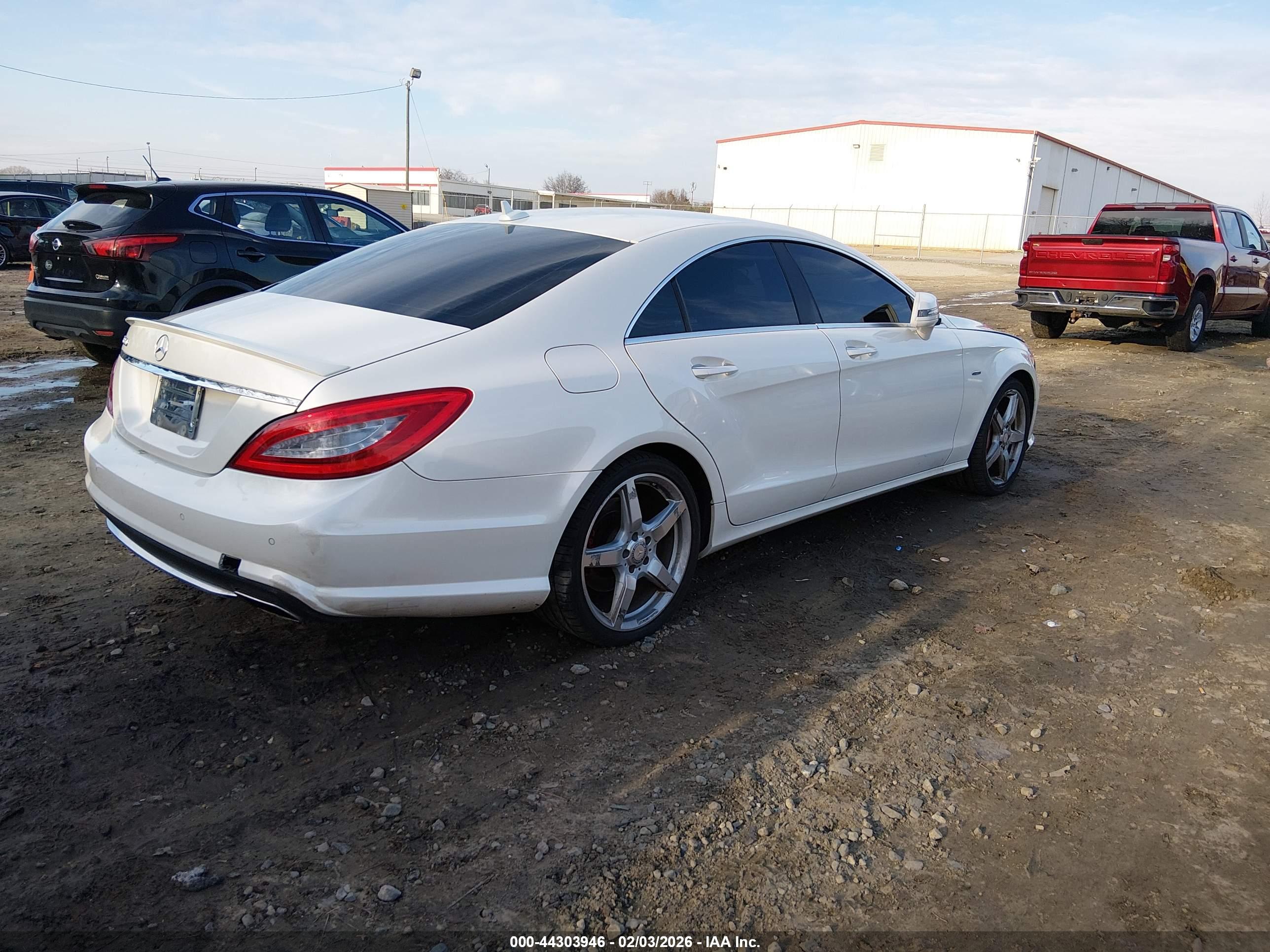 MERCEDES-BENZ CLS image 4