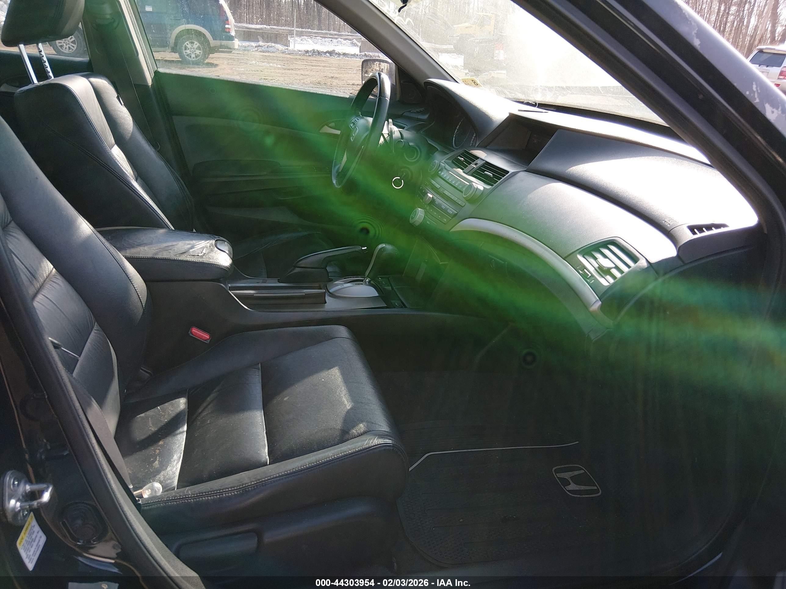 HONDA ACCORD image 5
