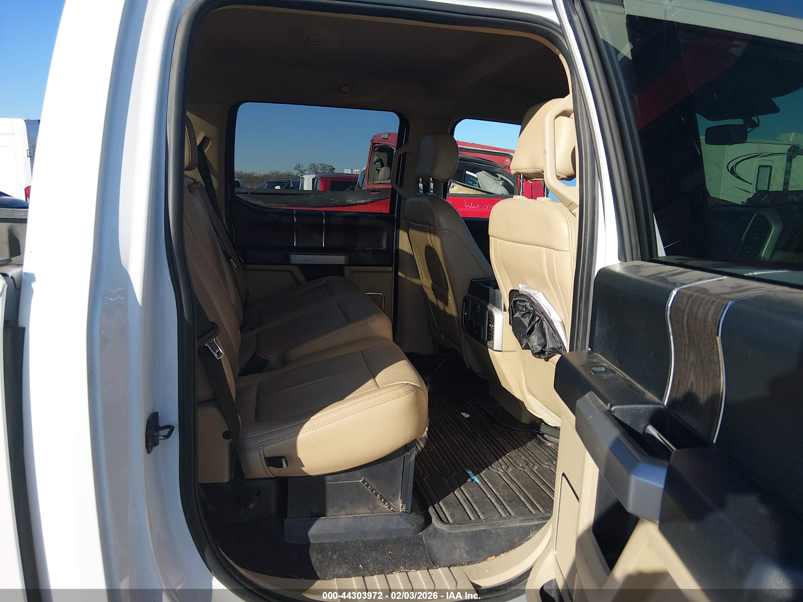 FORD F-350 image 8