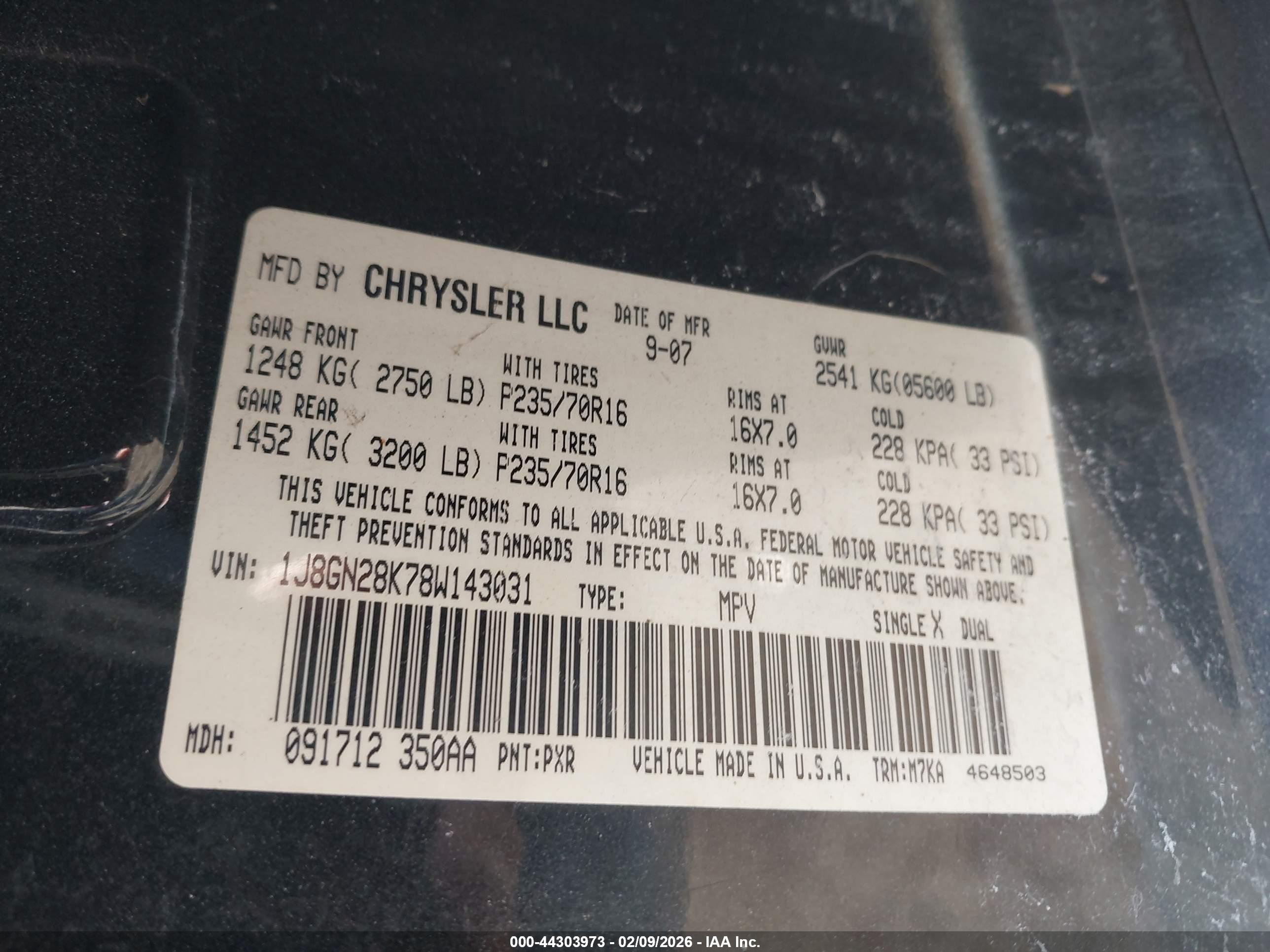JEEP LIBERTY image 9