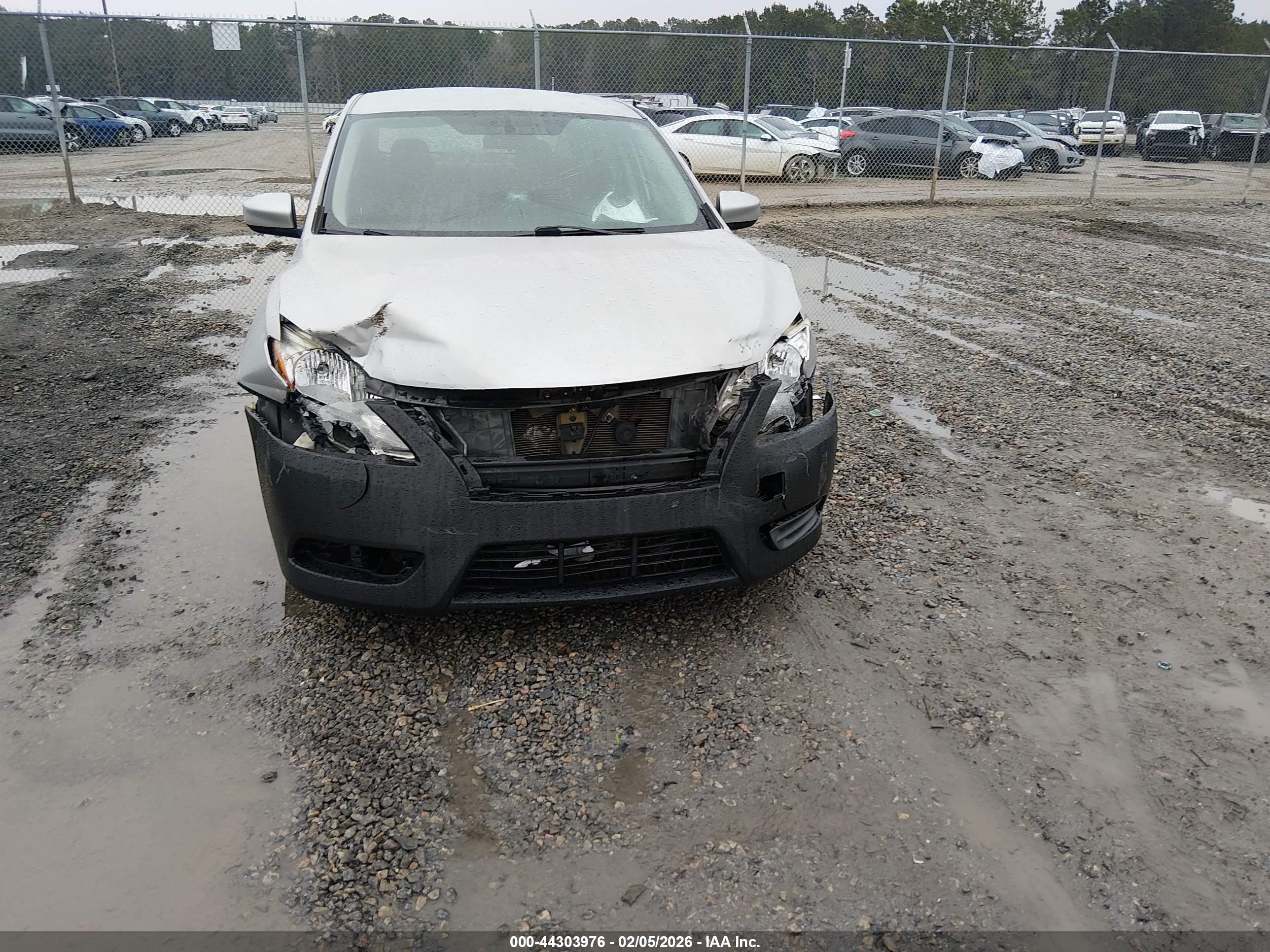 NISSAN SENTRA image 6