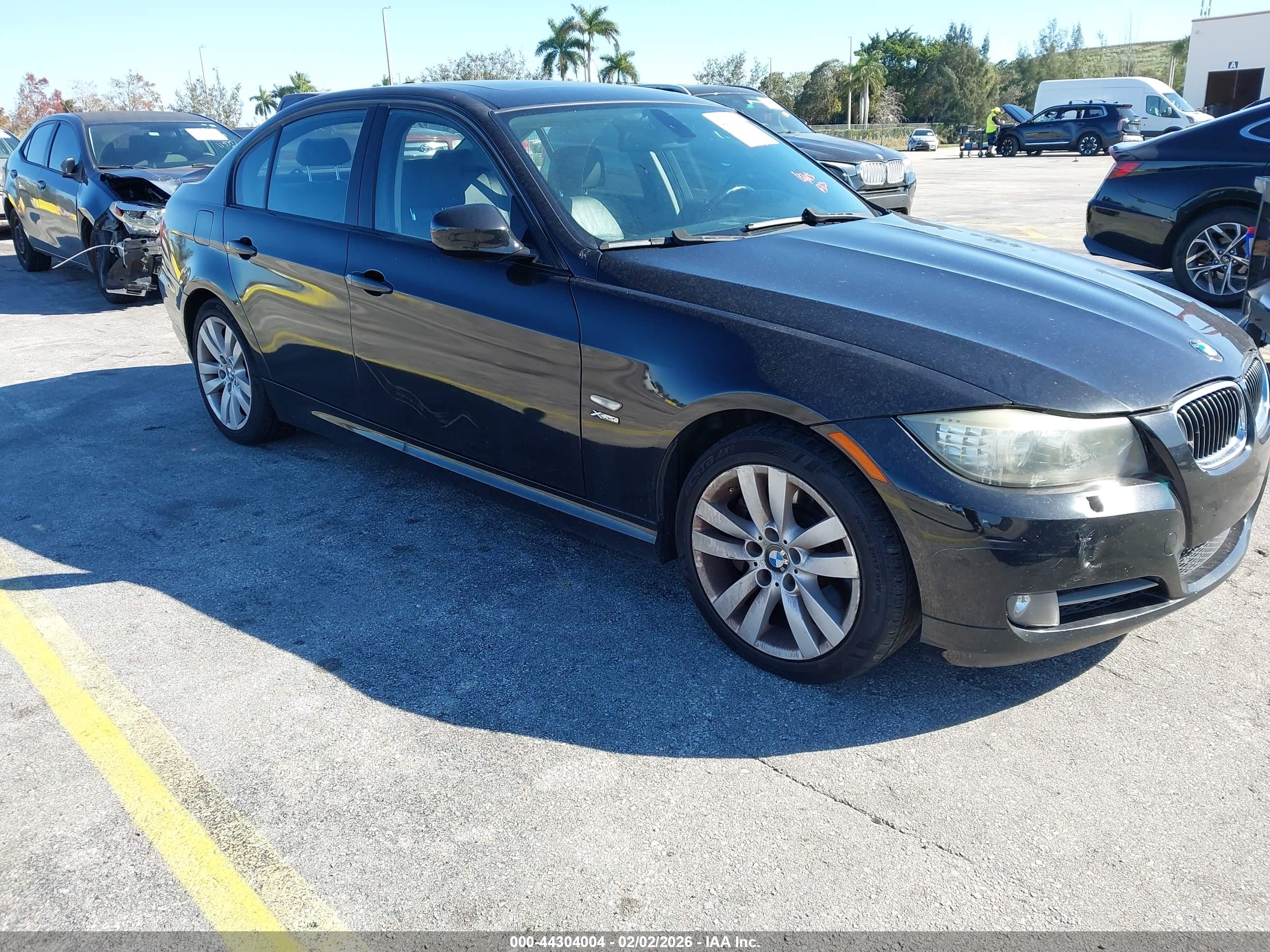 BMW 335I image 6
