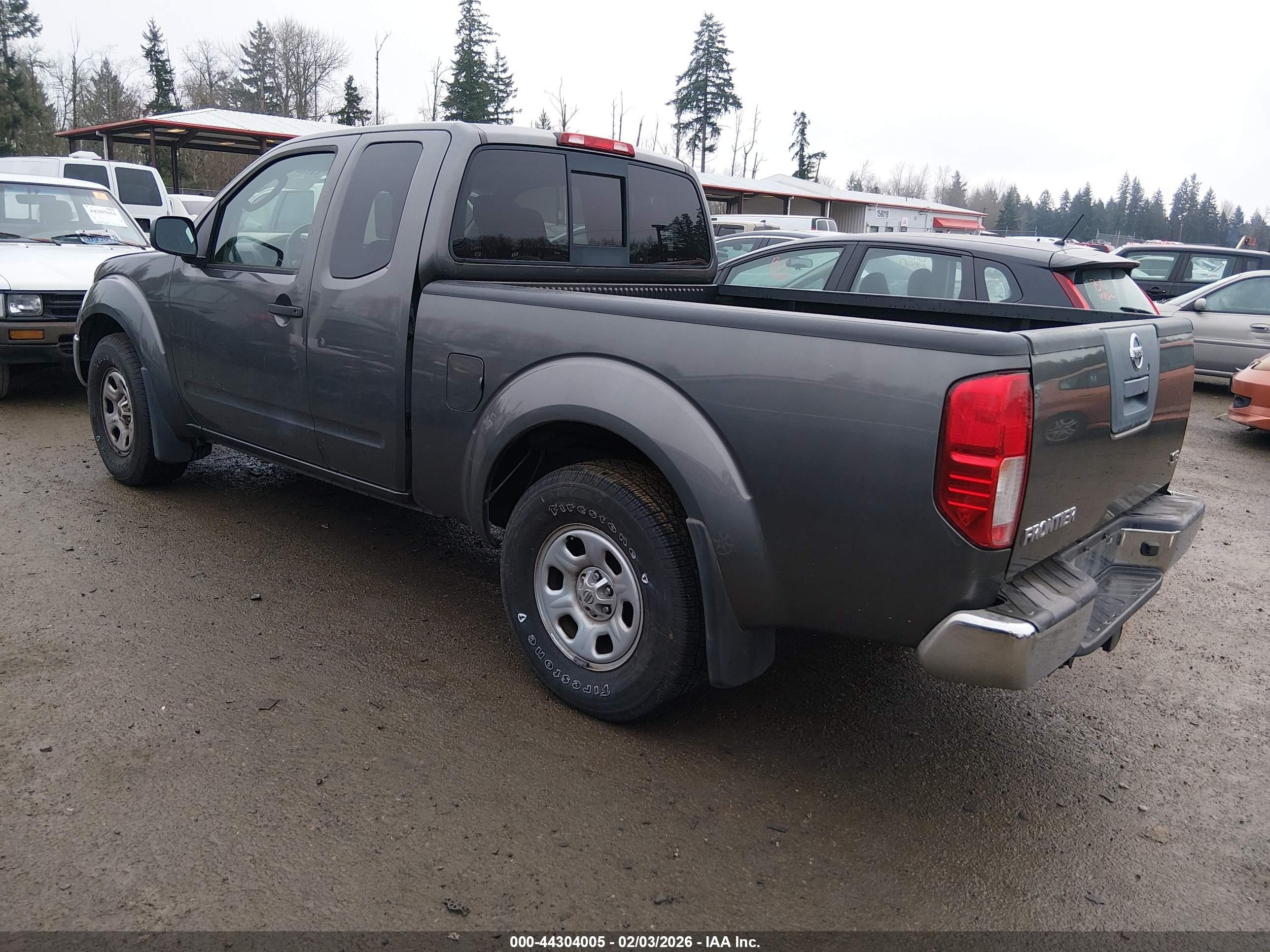 NISSAN FRONTIER image 3