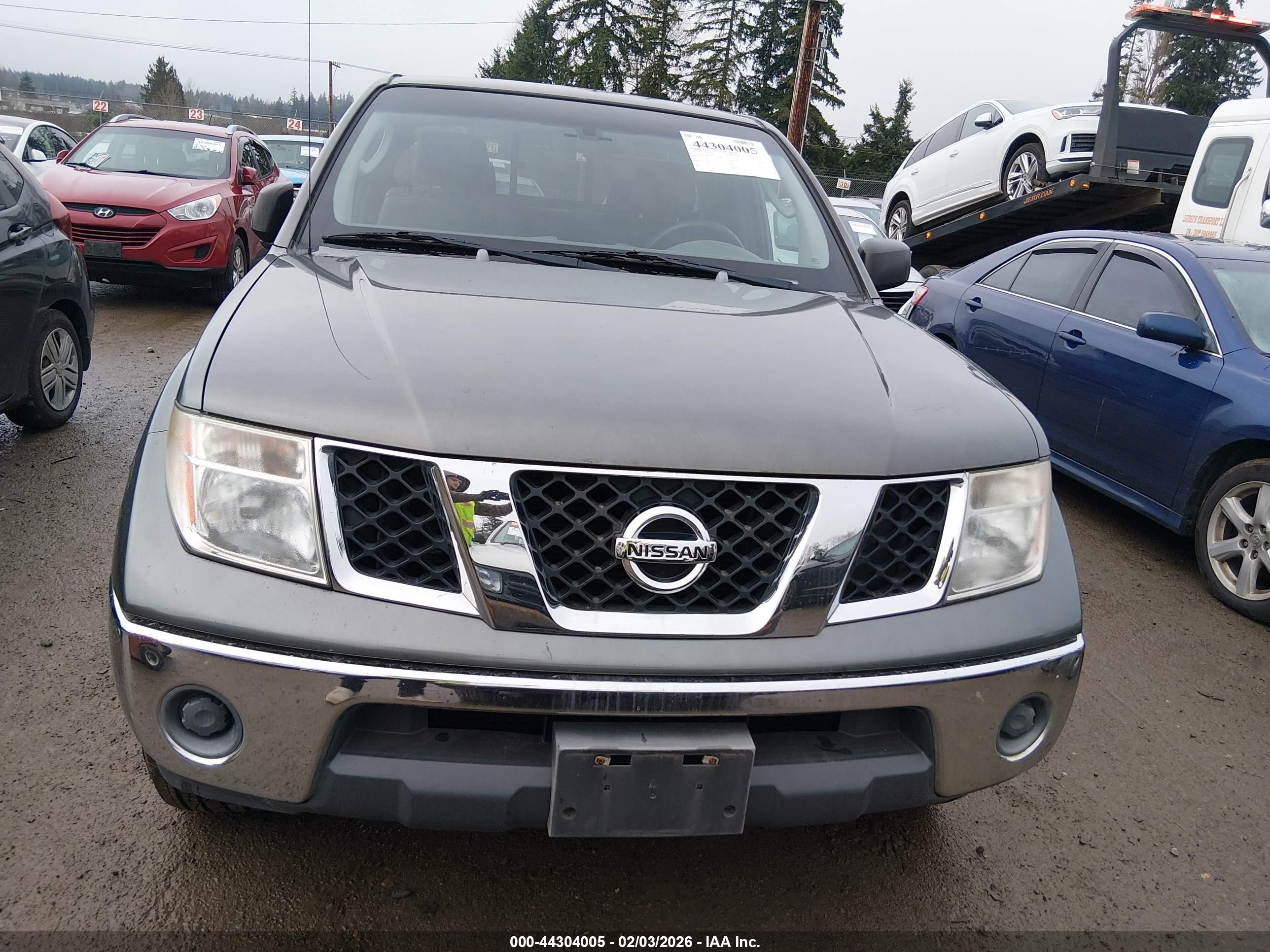 NISSAN FRONTIER image 6
