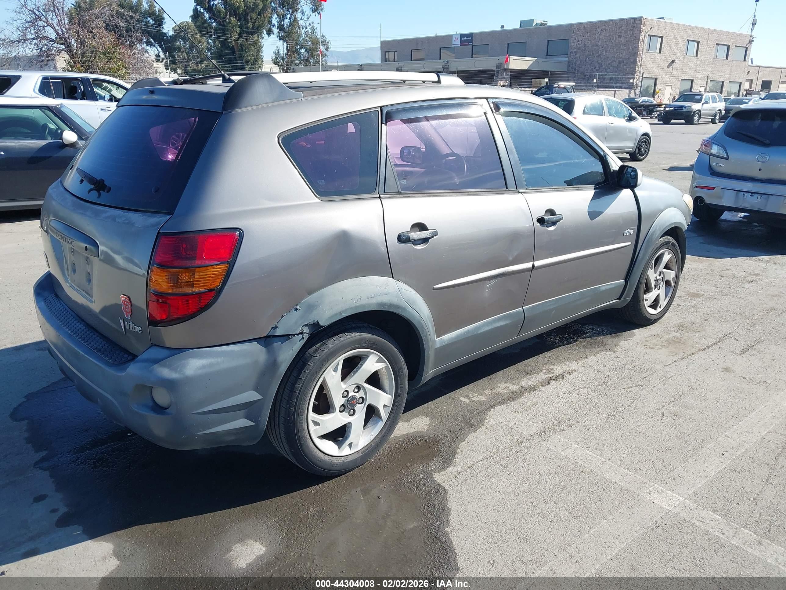 PONTIAC VIBE image 4