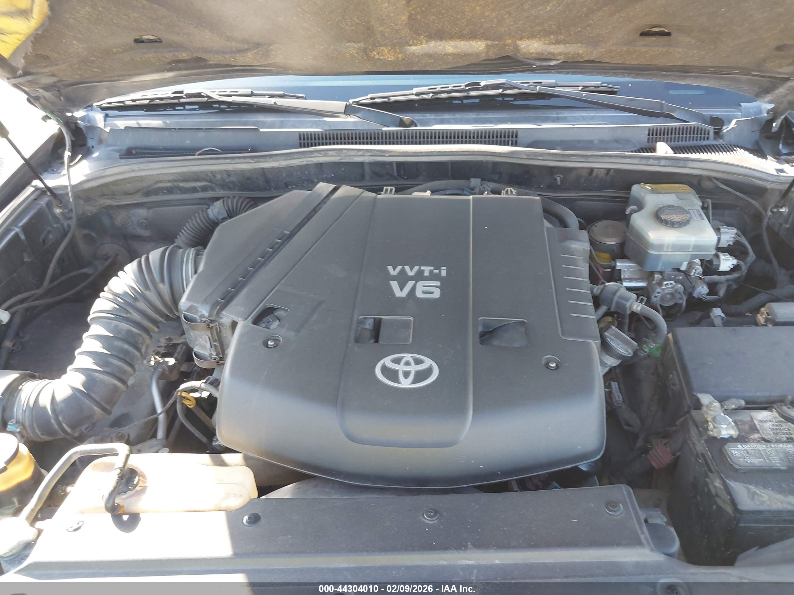 TOYOTA 4RUNNER image 10