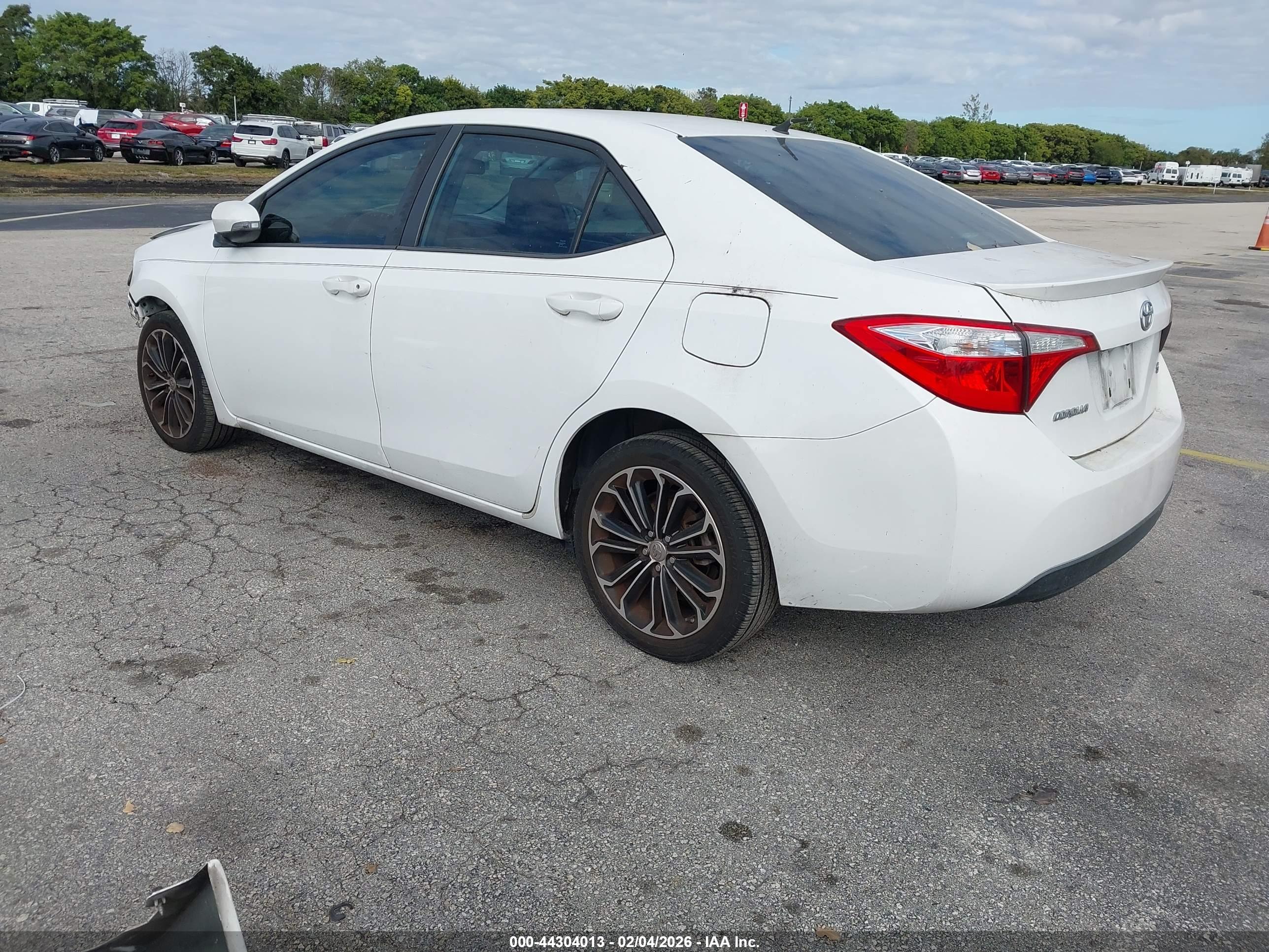 TOYOTA COROLLA image 3