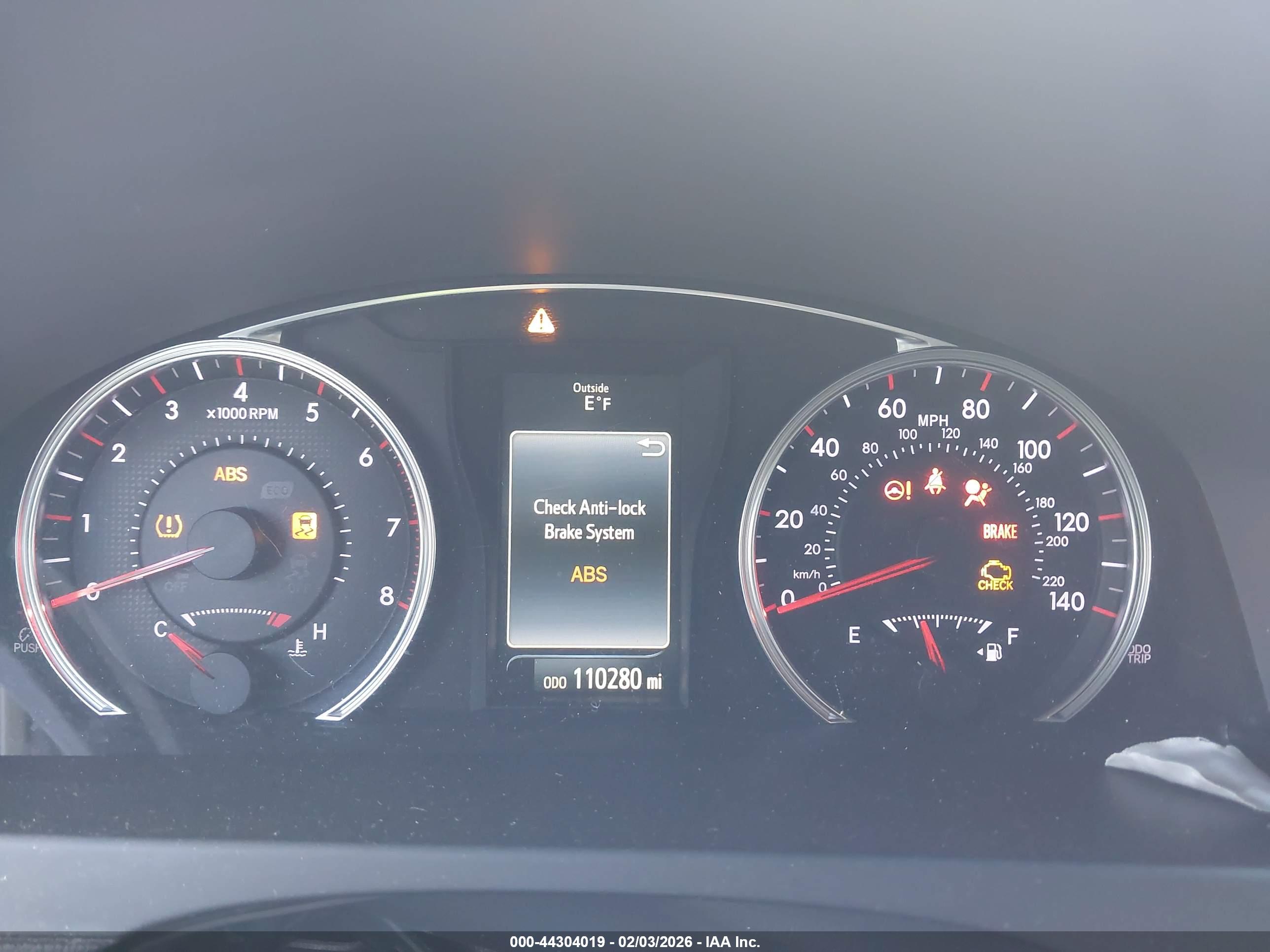 TOYOTA CAMRY image 7