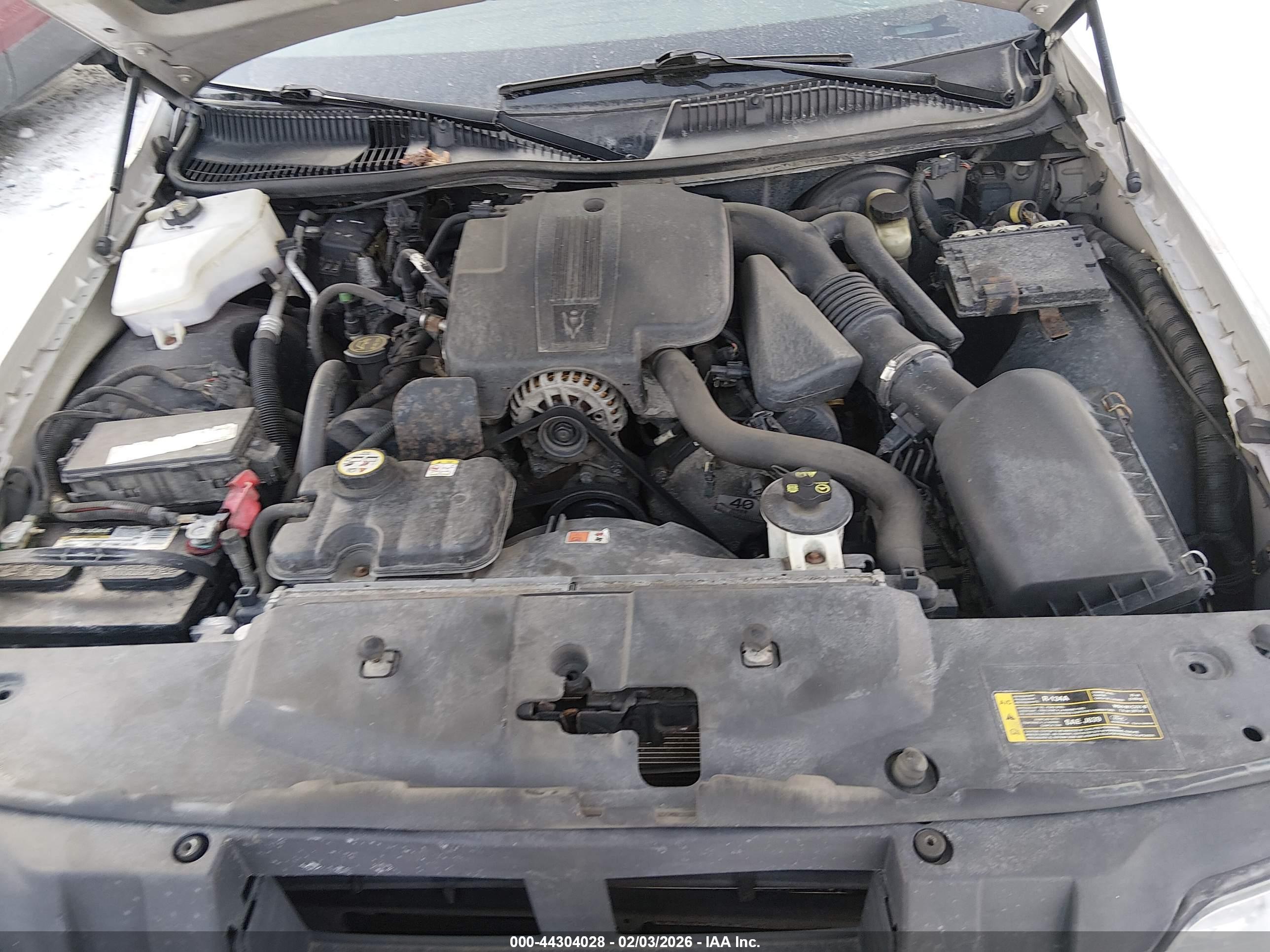 LINCOLN TOWN image 10