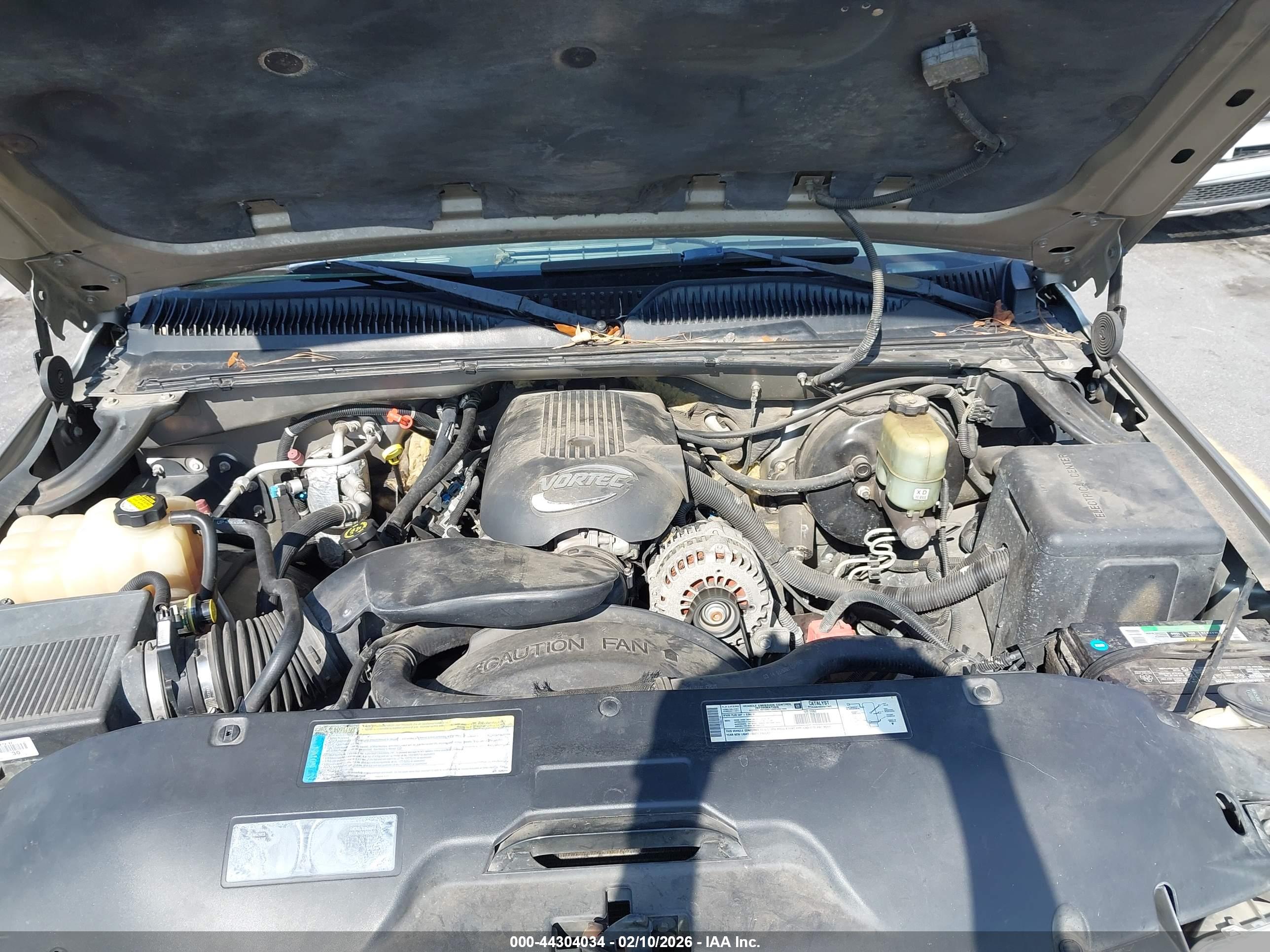 CHEVROLET SILVERADO image 10