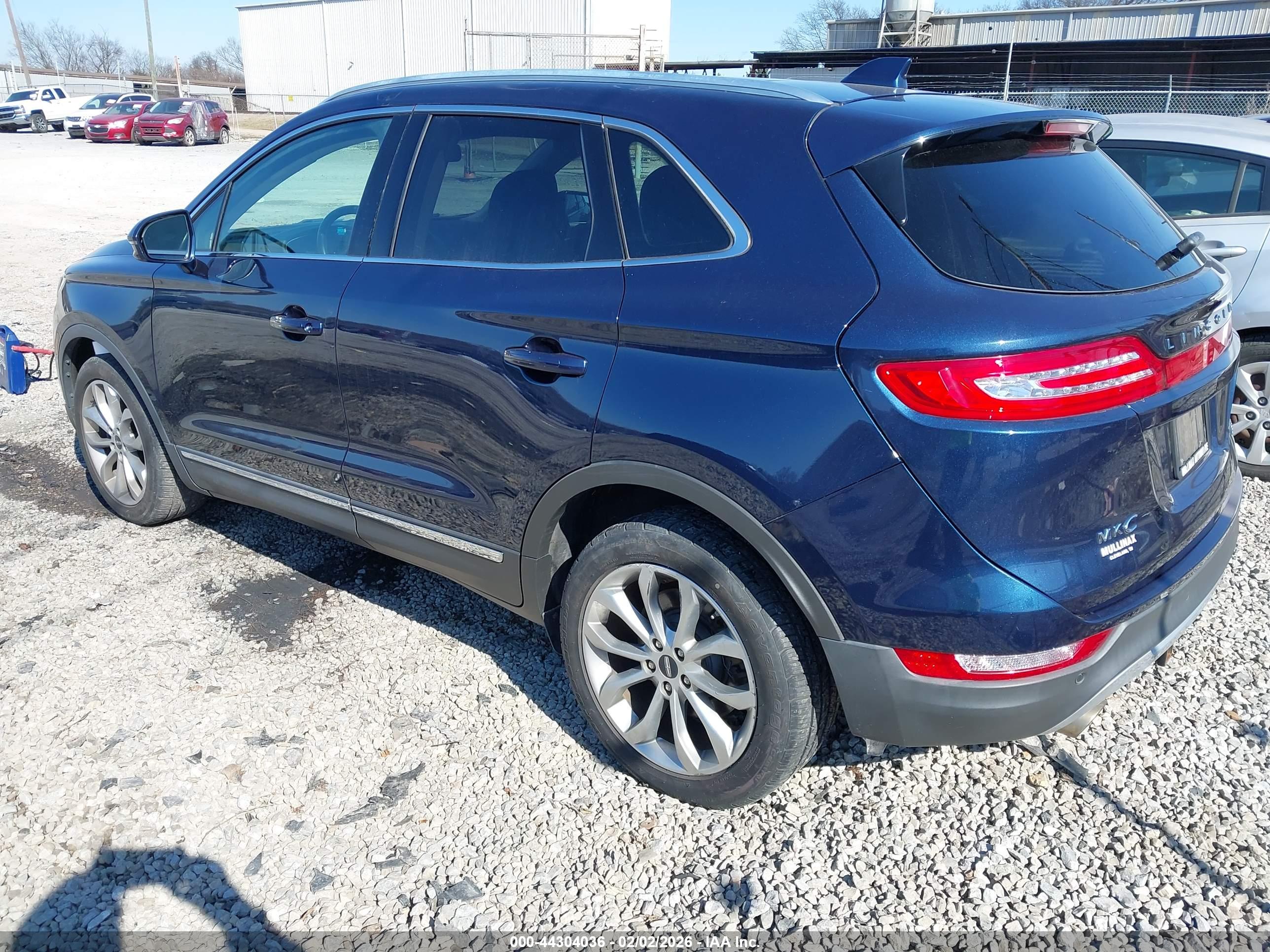 LINCOLN MKC image 3