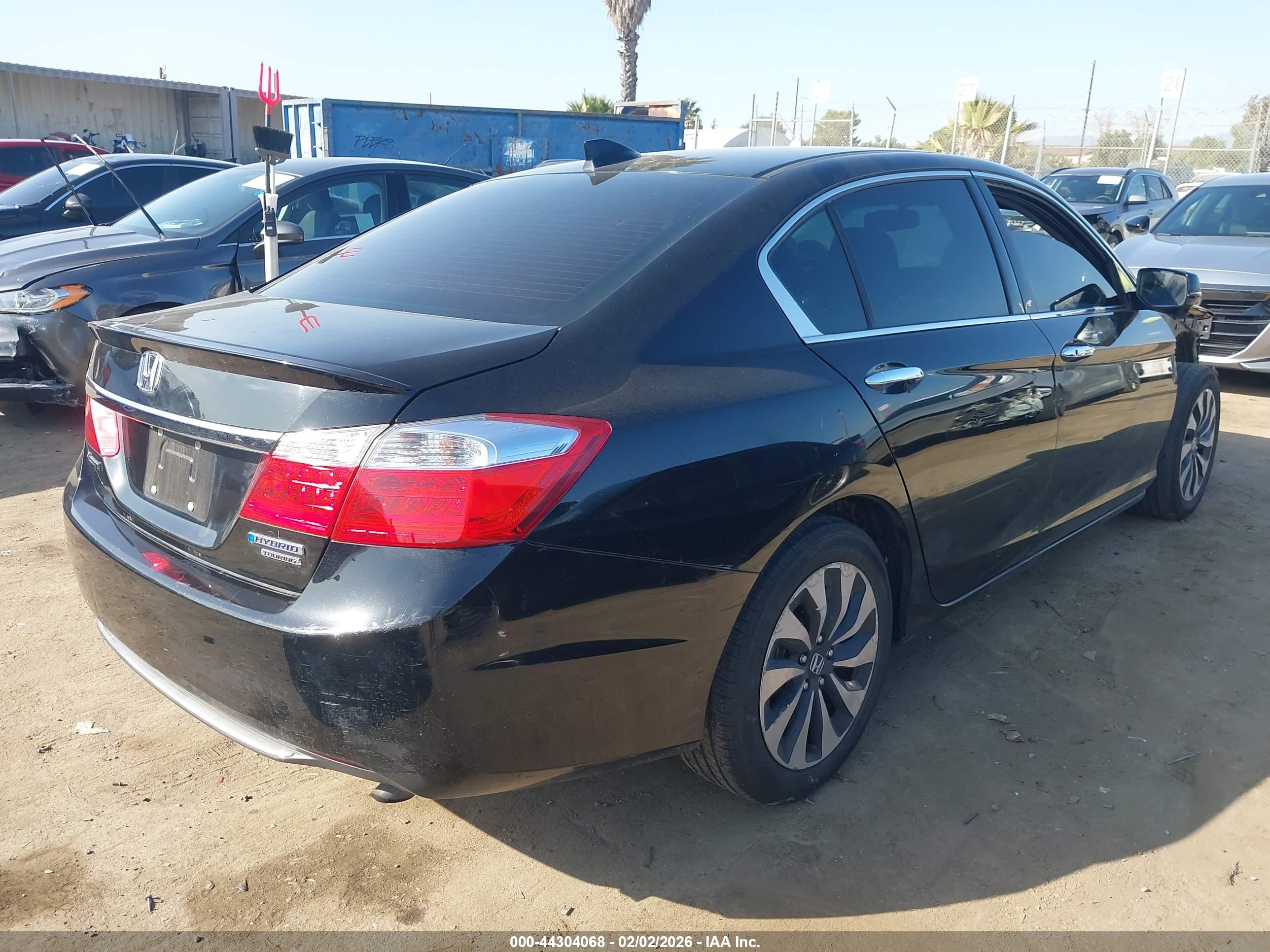 HONDA ACCORD image 4