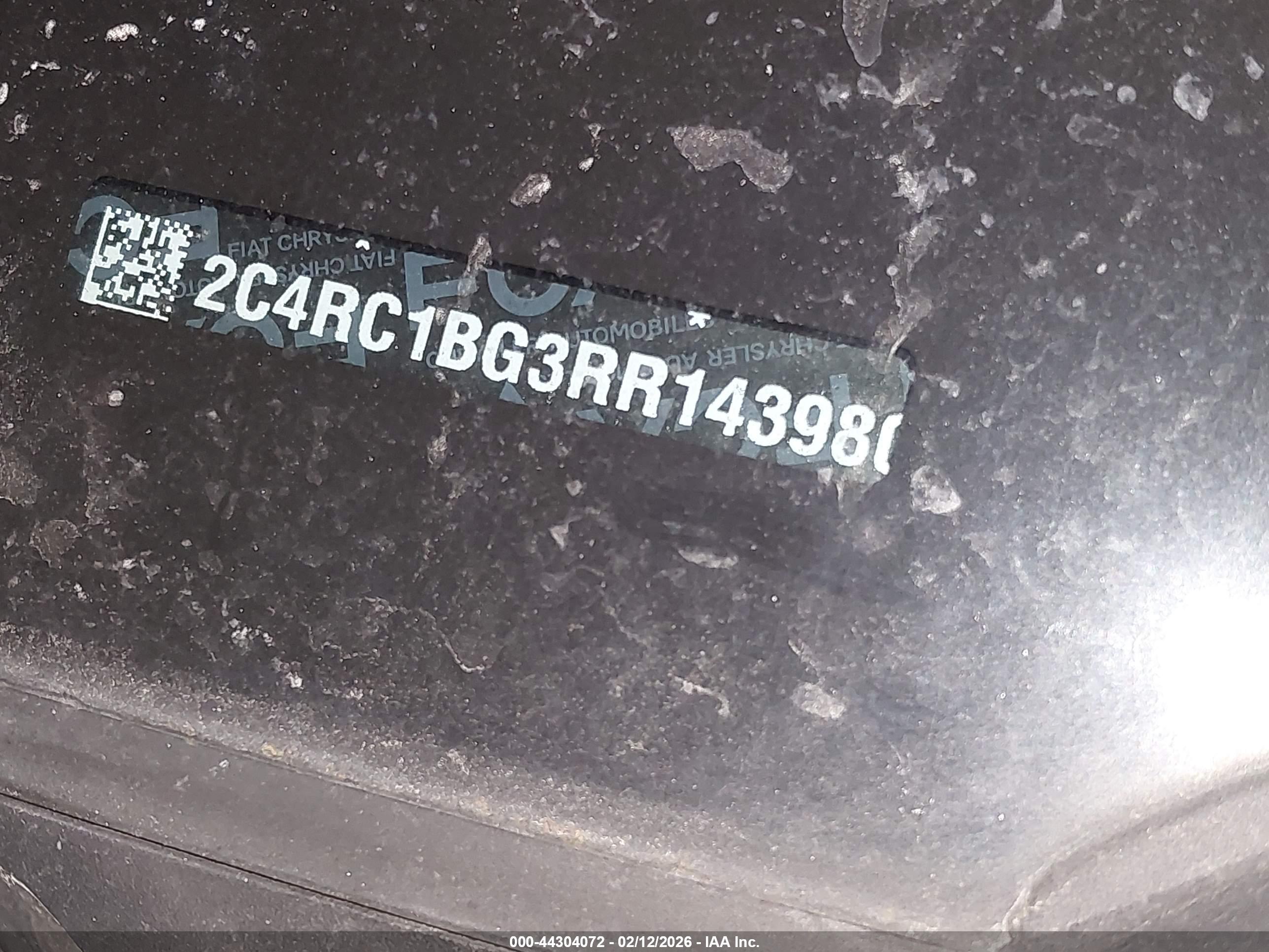 CHRYSLER PACIFICA image 9