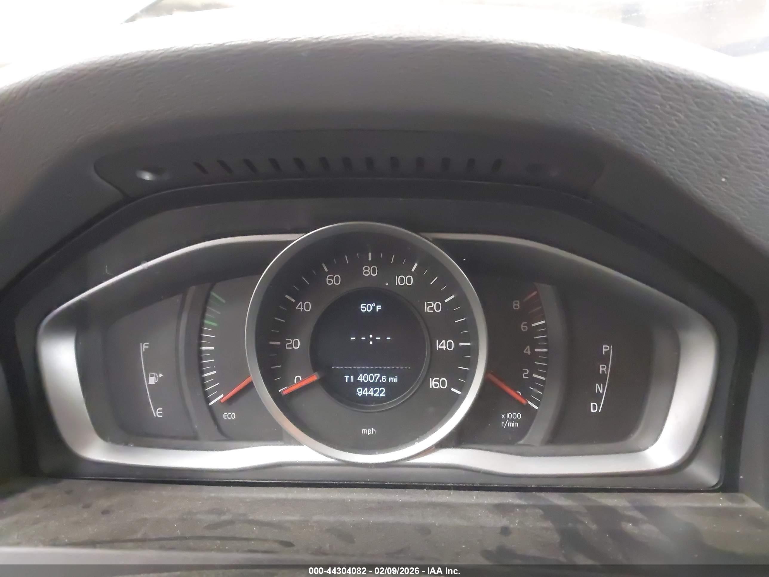 VOLVO S60 image 7