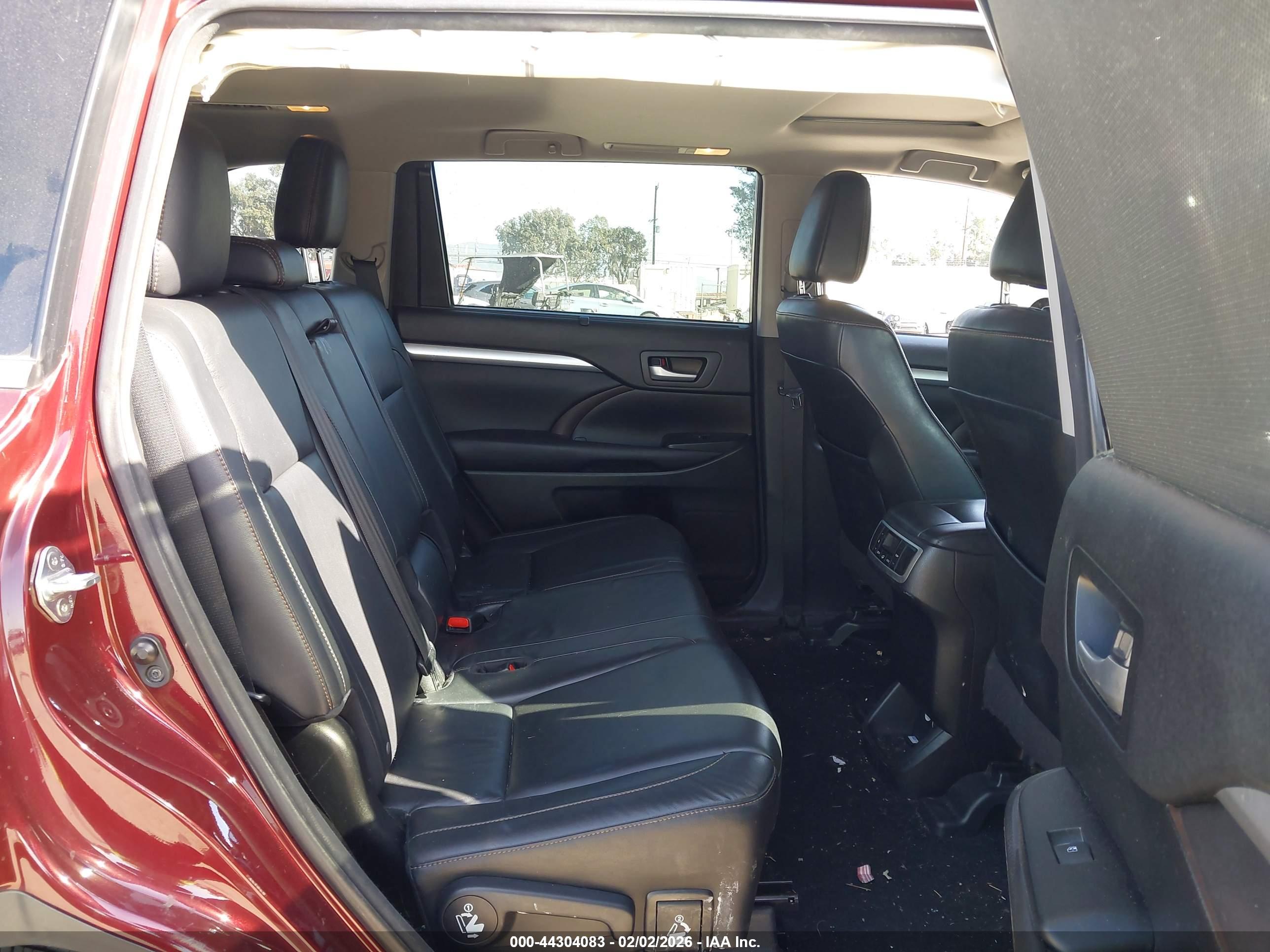 TOYOTA HIGHLANDER image 8