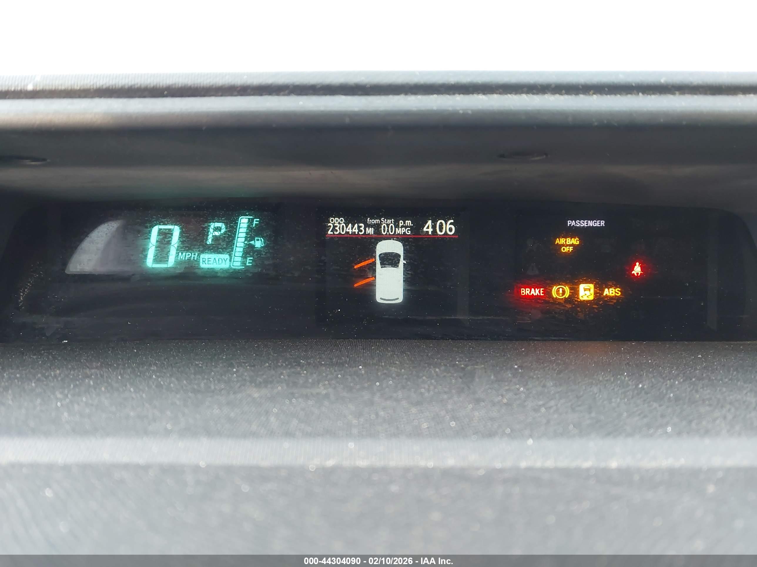 TOYOTA PRIUS image 7