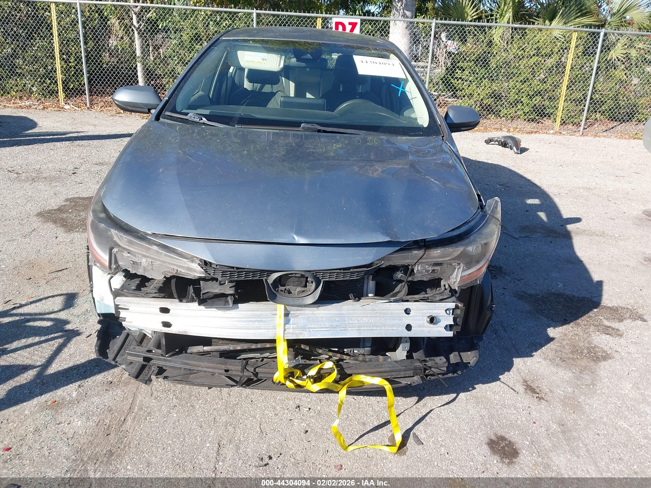 TOYOTA COROLLA image 6