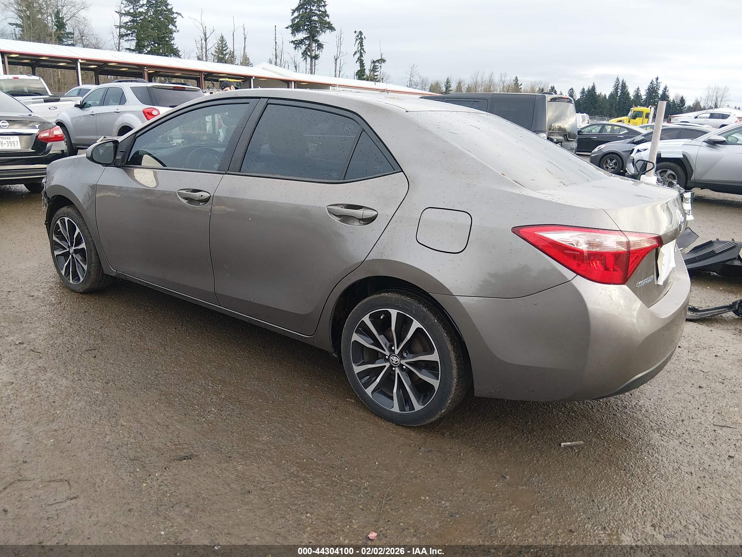 TOYOTA COROLLA image 3