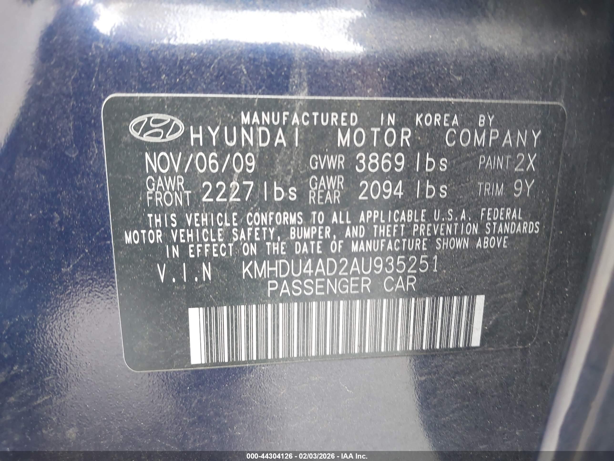 HYUNDAI ELANTRA image 9