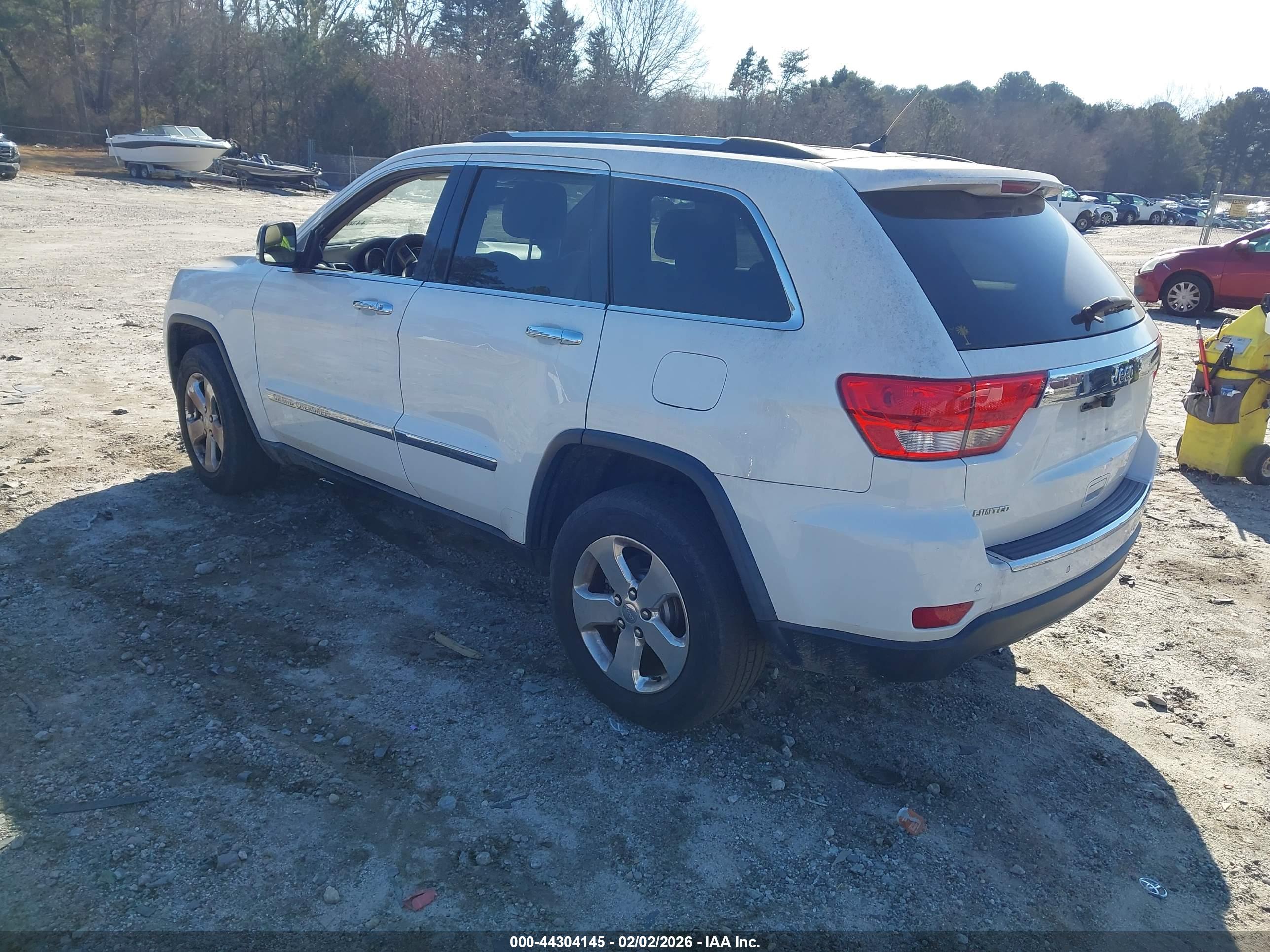 JEEP GRAND image 3