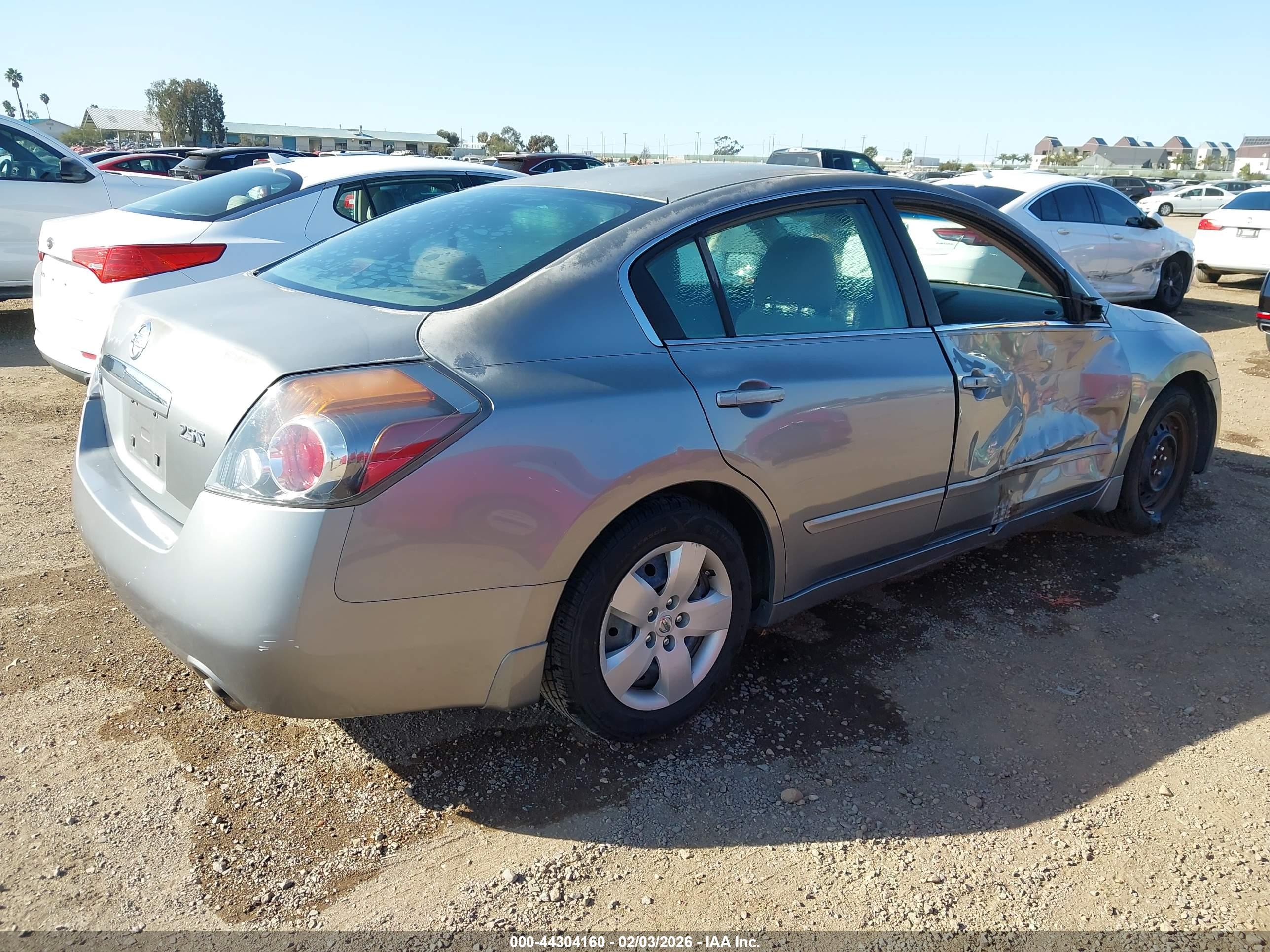 NISSAN ALTIMA image 4