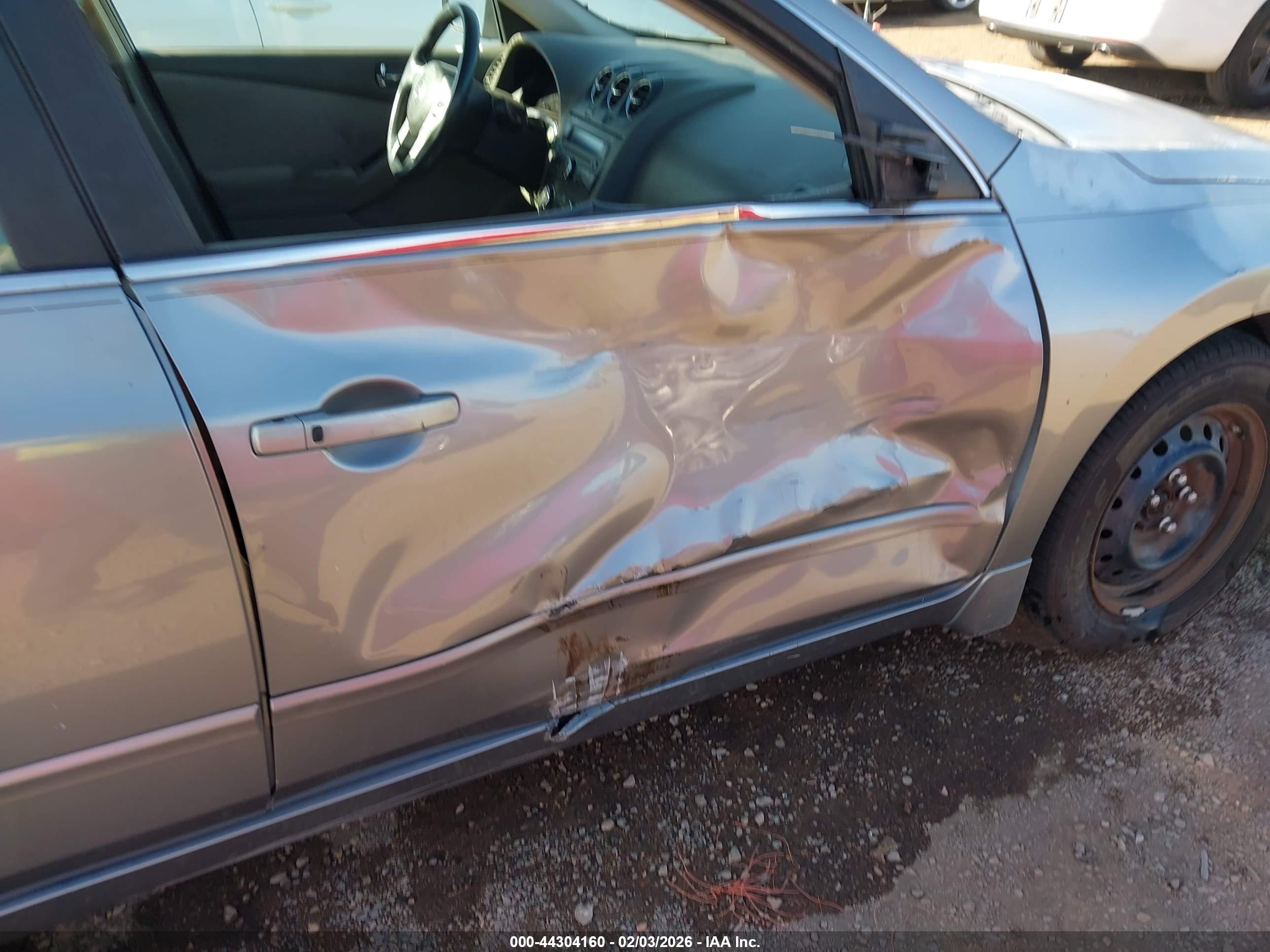 NISSAN ALTIMA image 6