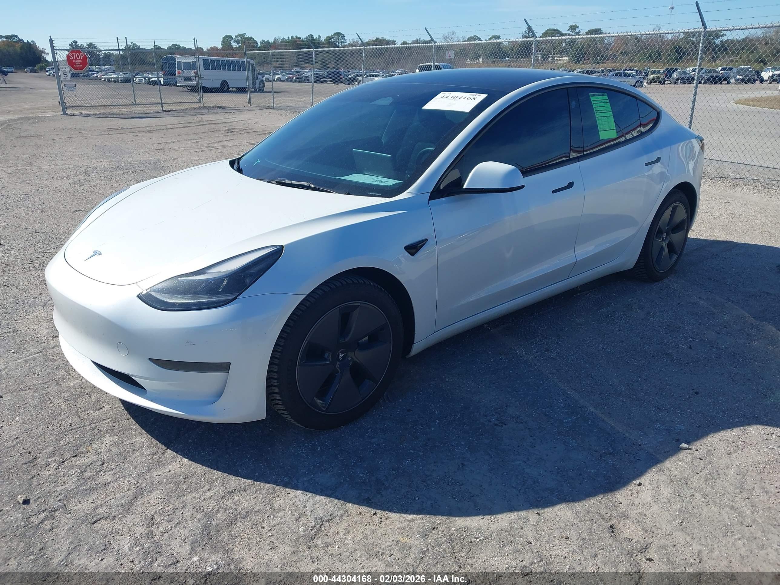 TESLA MODEL image 2